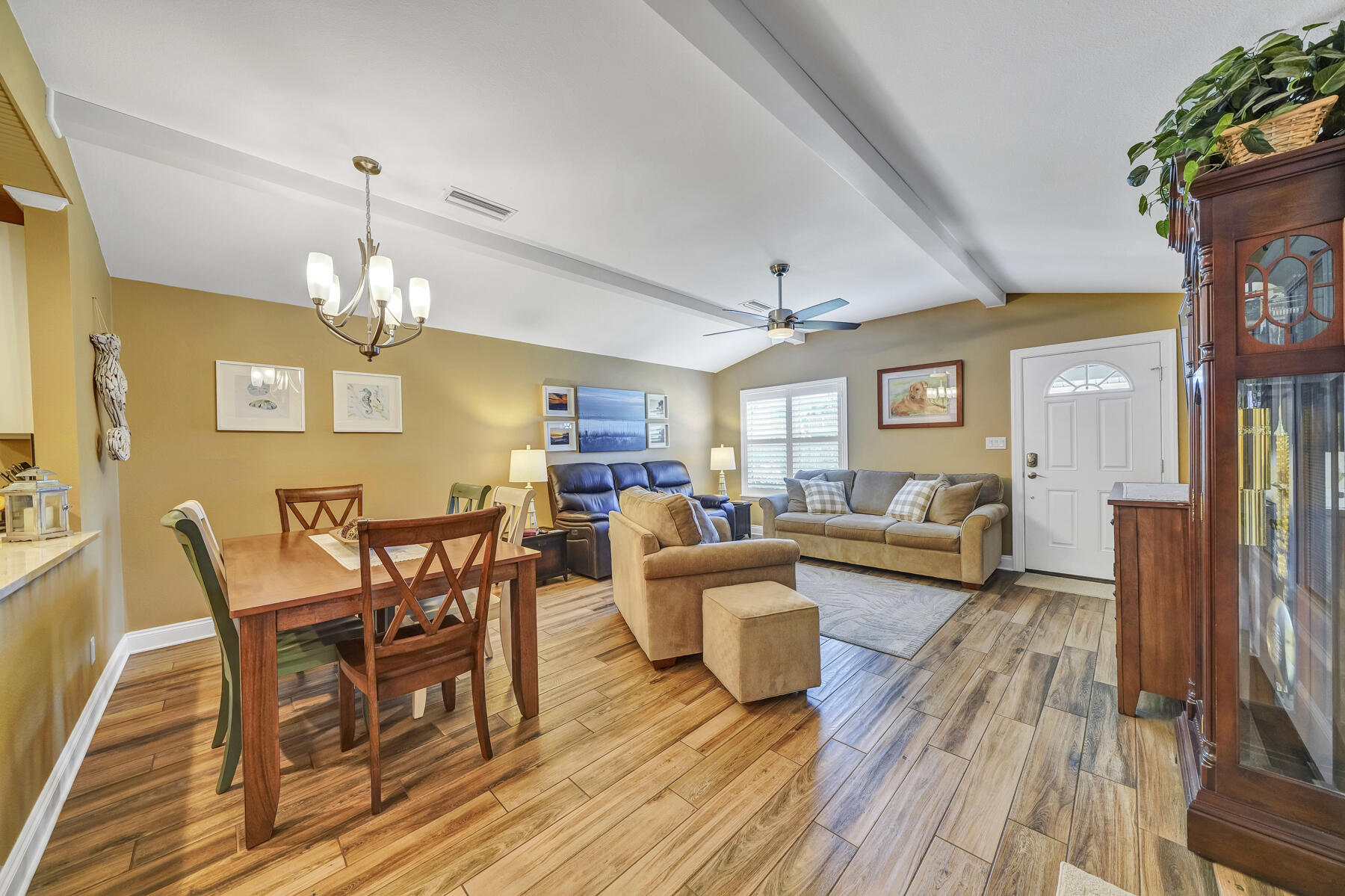SEASCAPE CONDO TENNIS VILLAGE - Residential