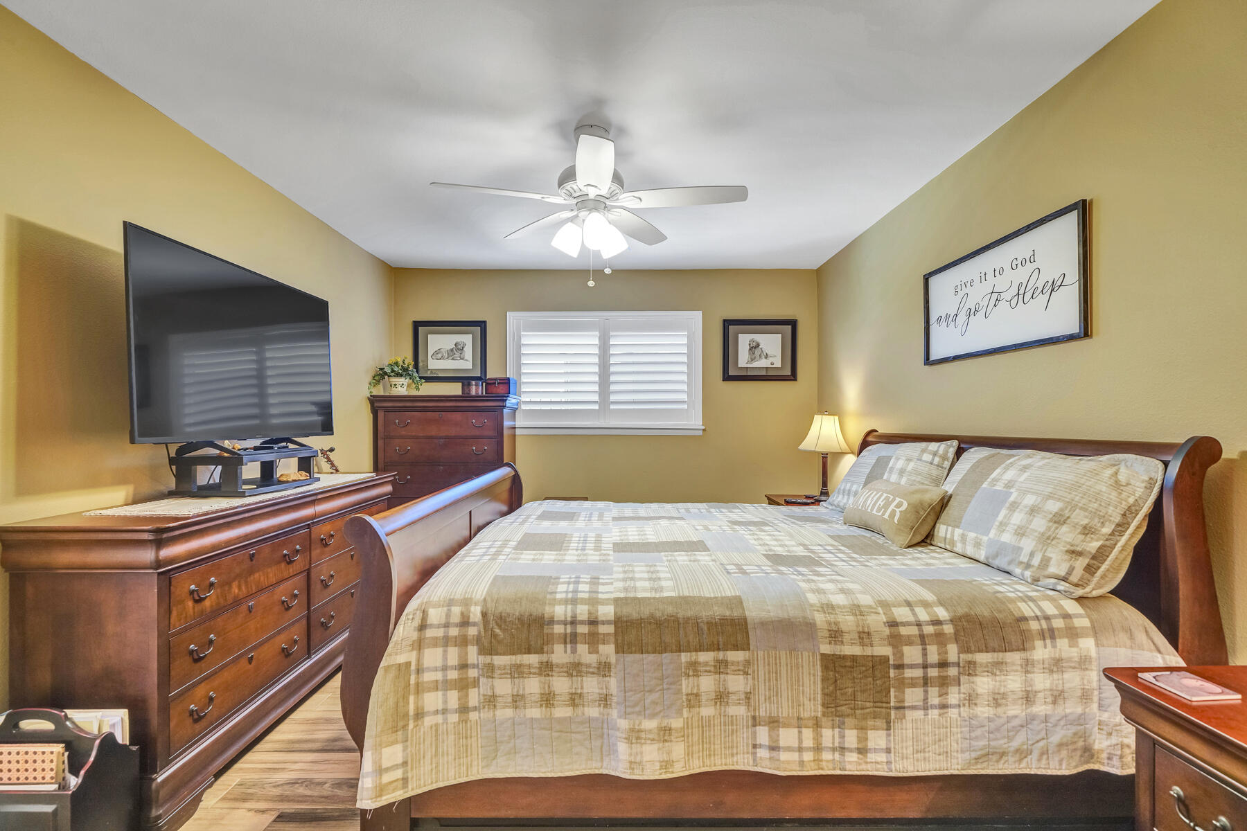 SEASCAPE CONDO TENNIS VILLAGE - Residential