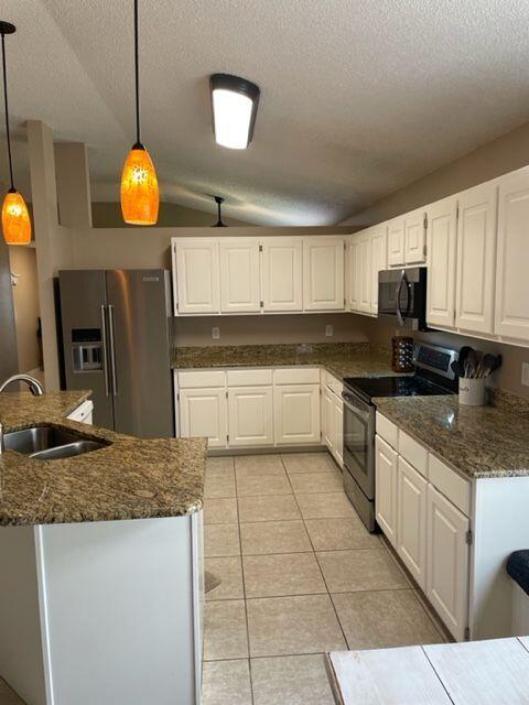 EMERALD VILLAGE PH II LOT 14 PLK B - Residential