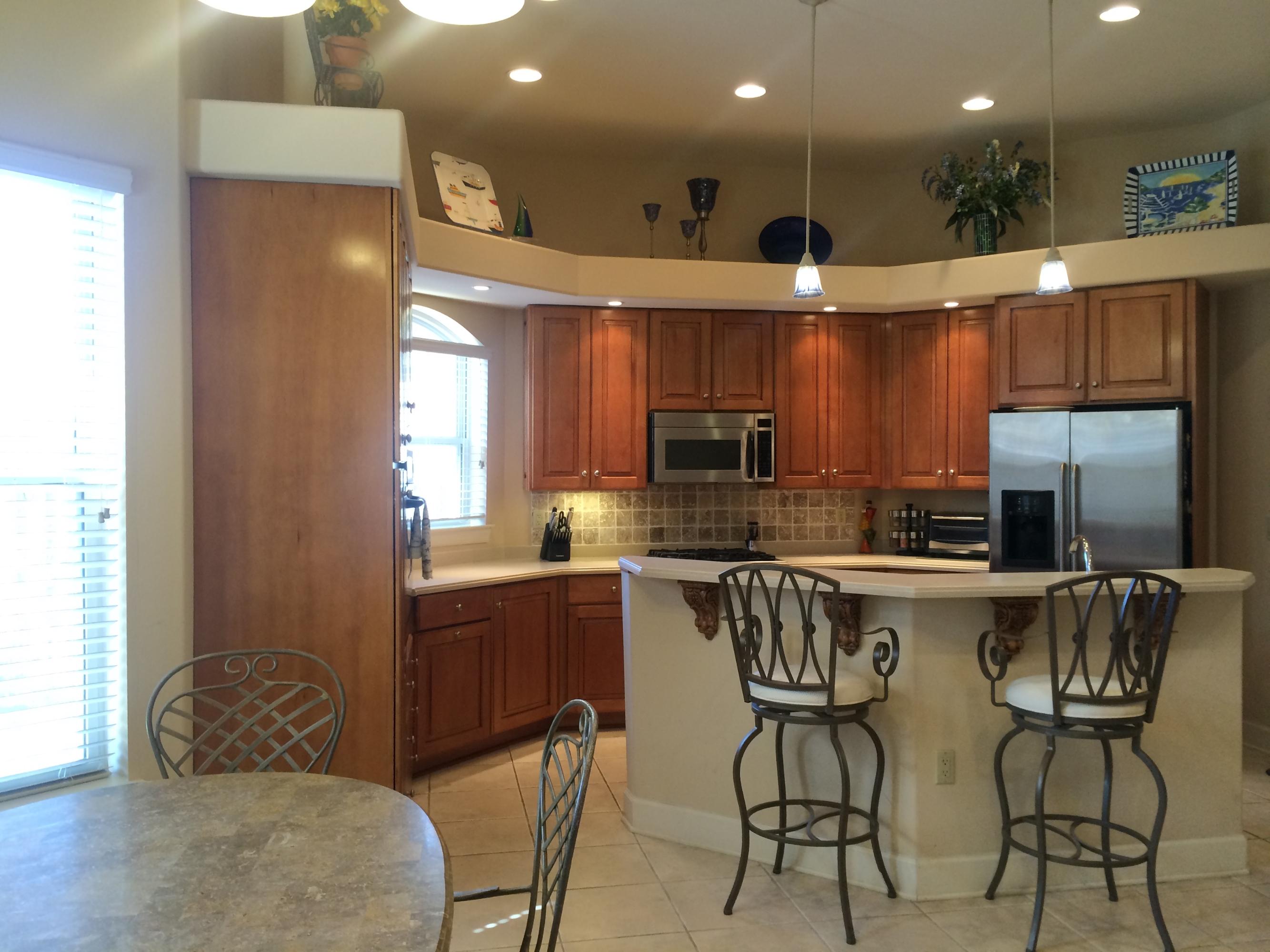 CHARDONNAY ESTATES - Residential