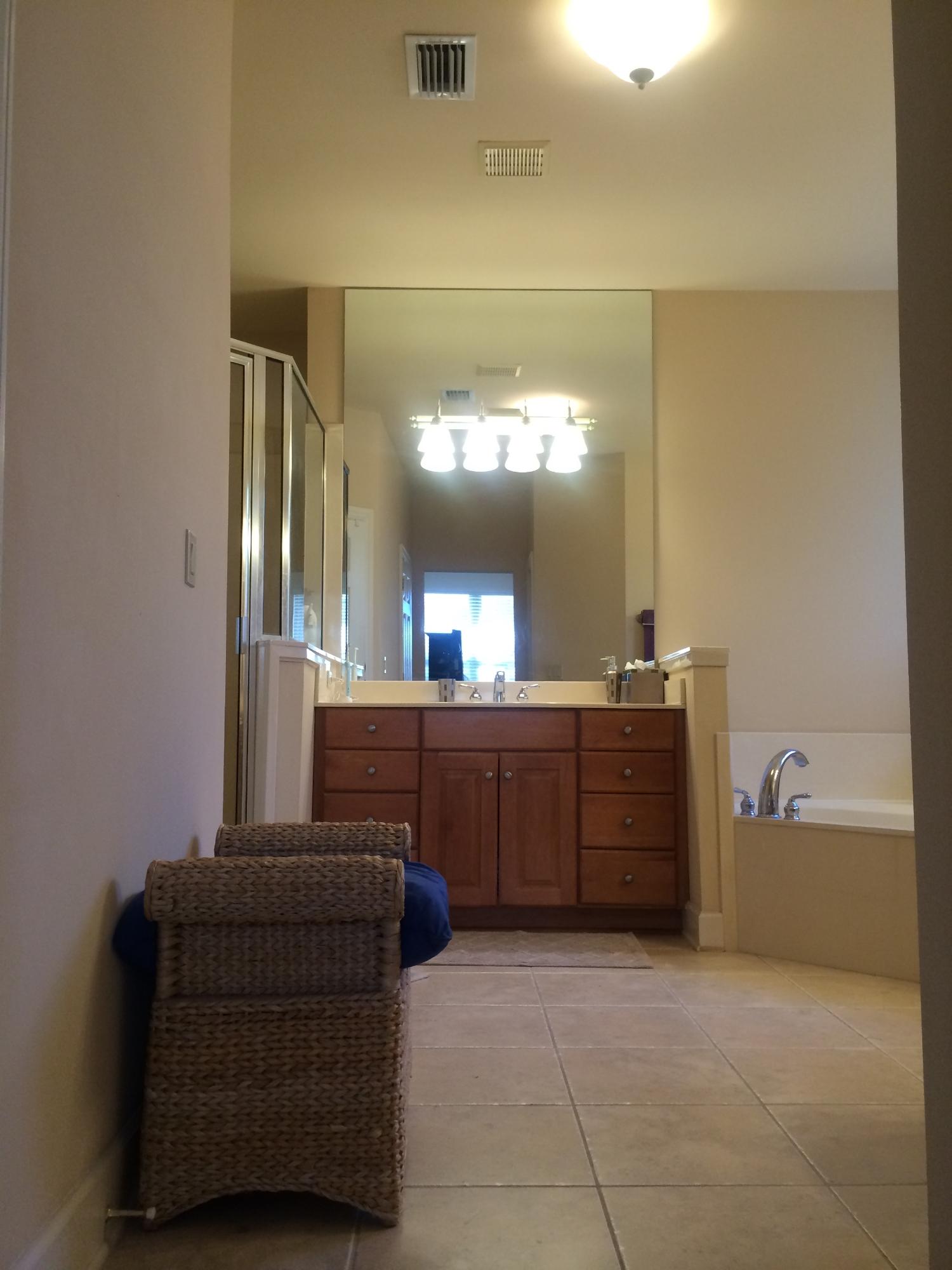 CHARDONNAY ESTATES - Residential