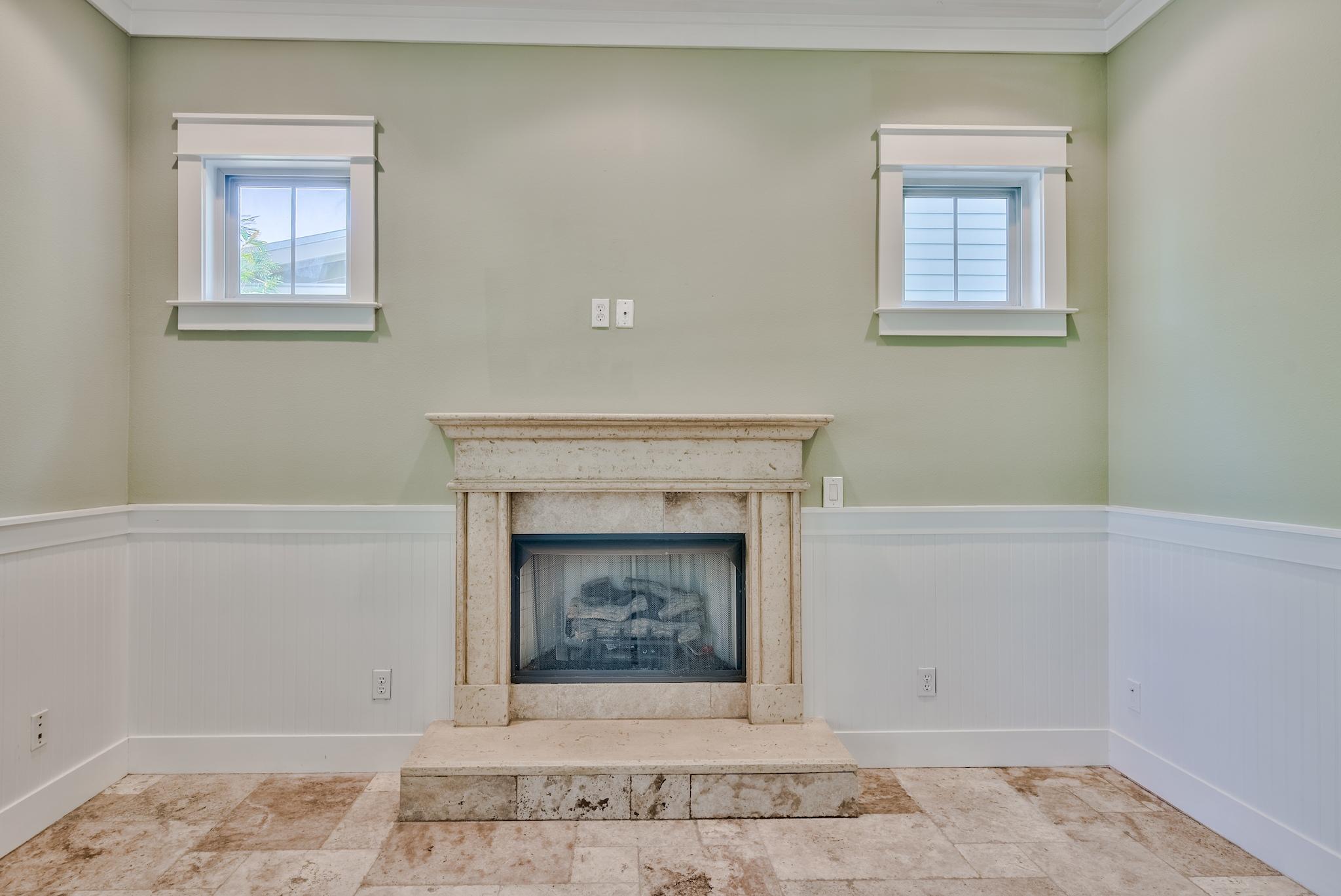 HARRISON'S WALK - Residential