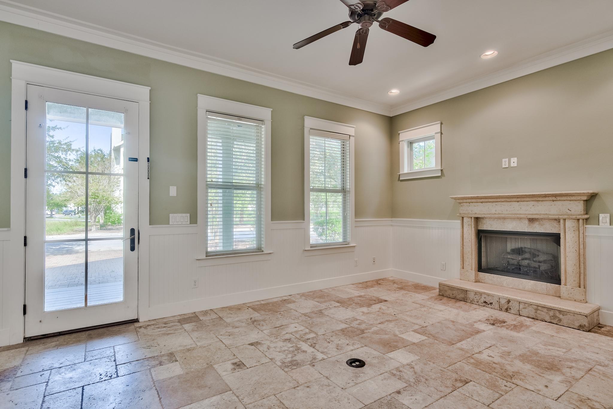 HARRISON'S WALK - Residential