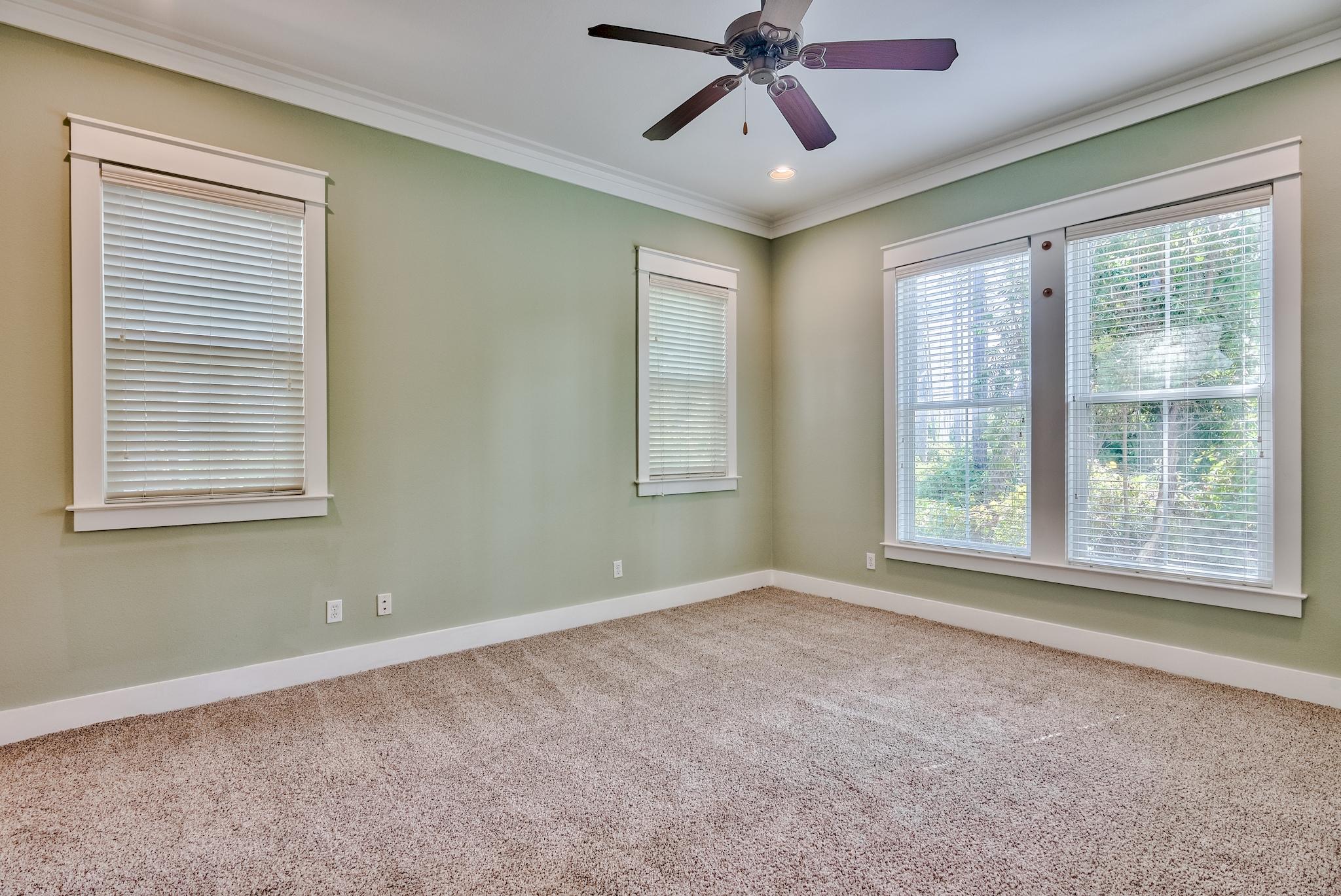 HARRISON'S WALK - Residential