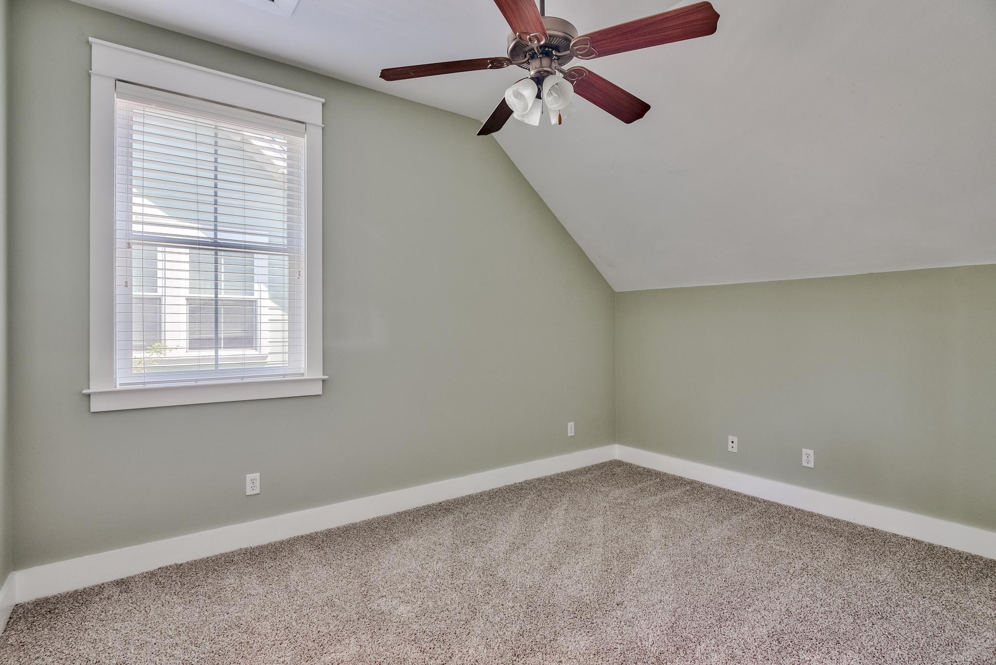 HARRISON'S WALK - Residential