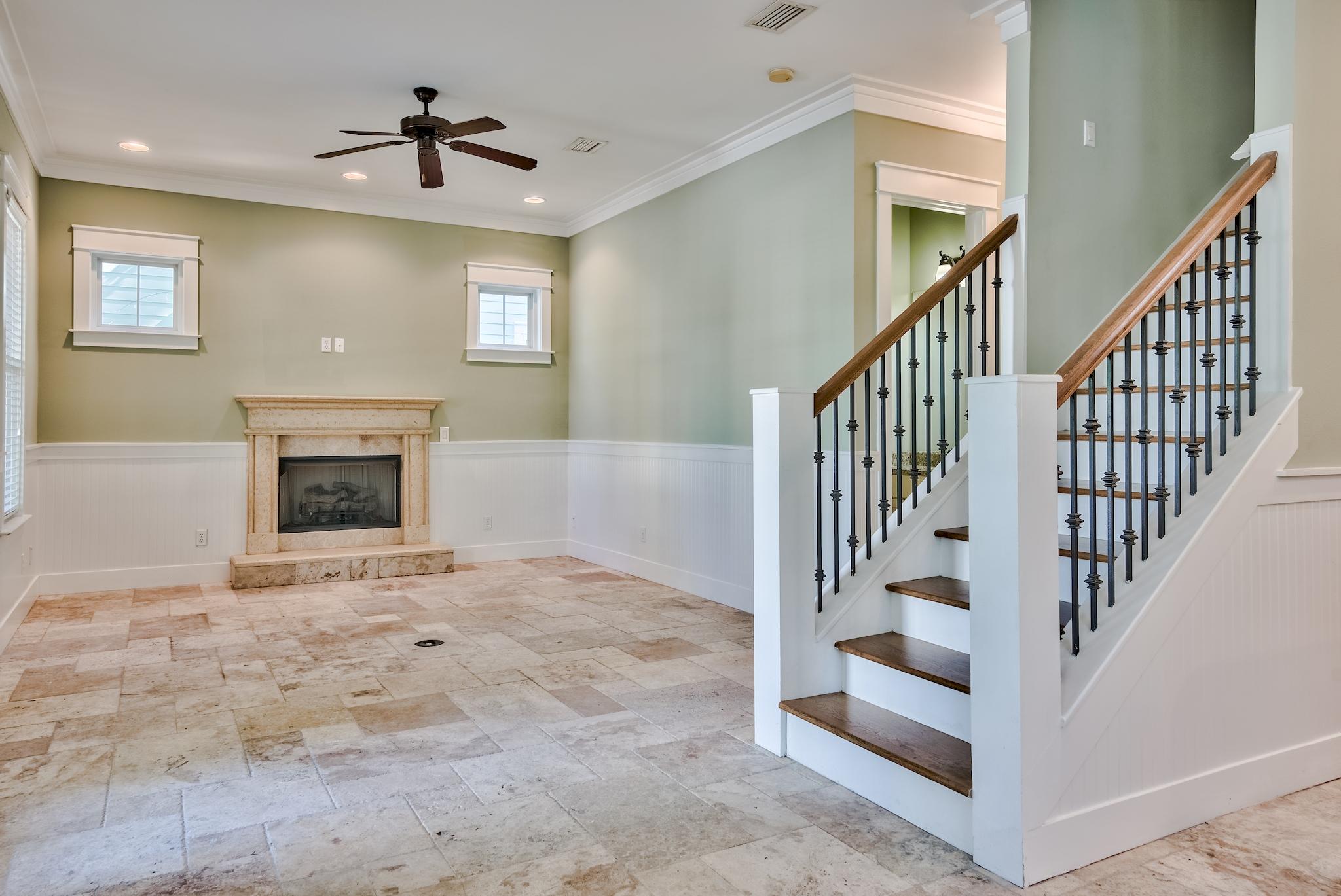 HARRISON'S WALK - Residential