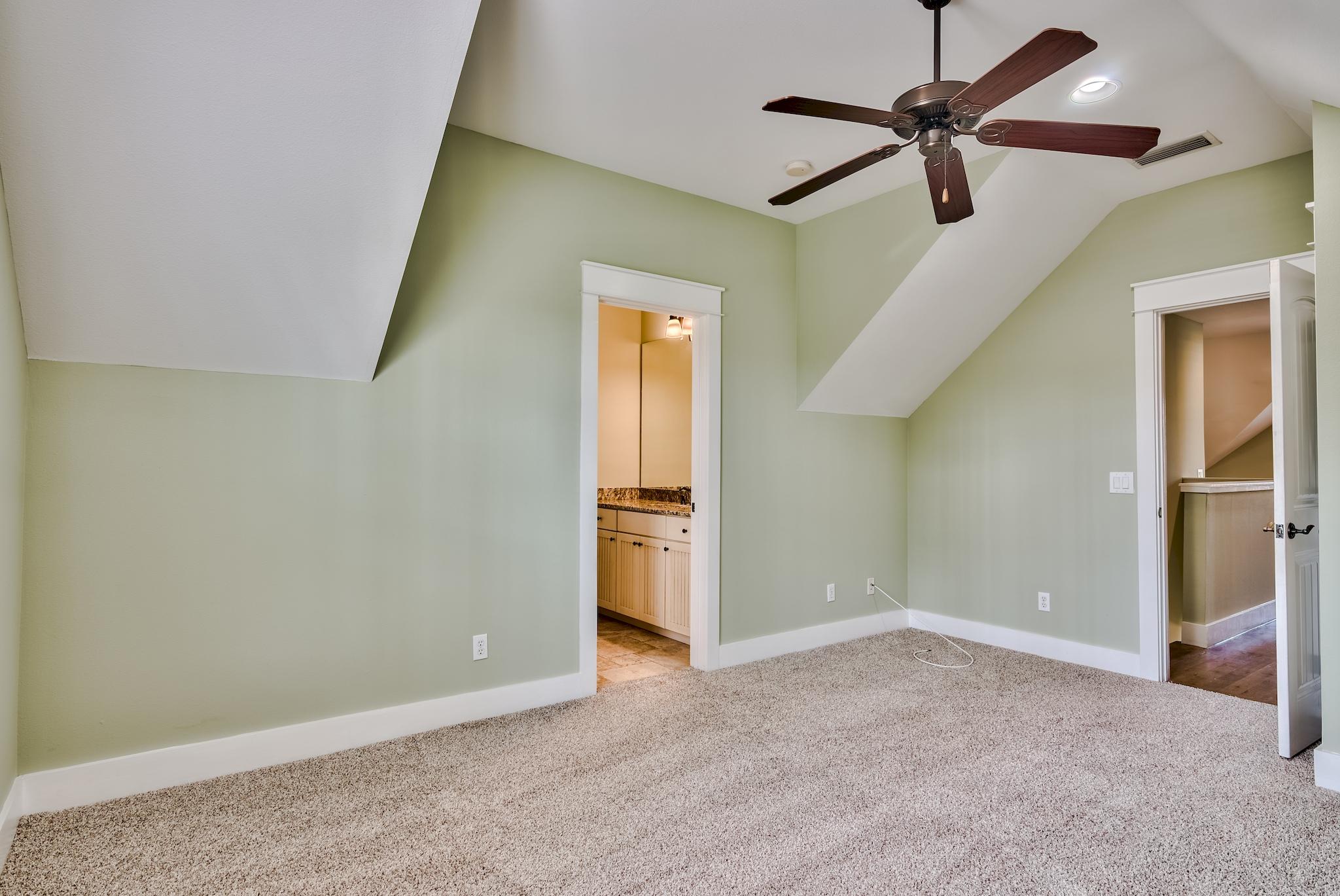 HARRISON'S WALK - Residential