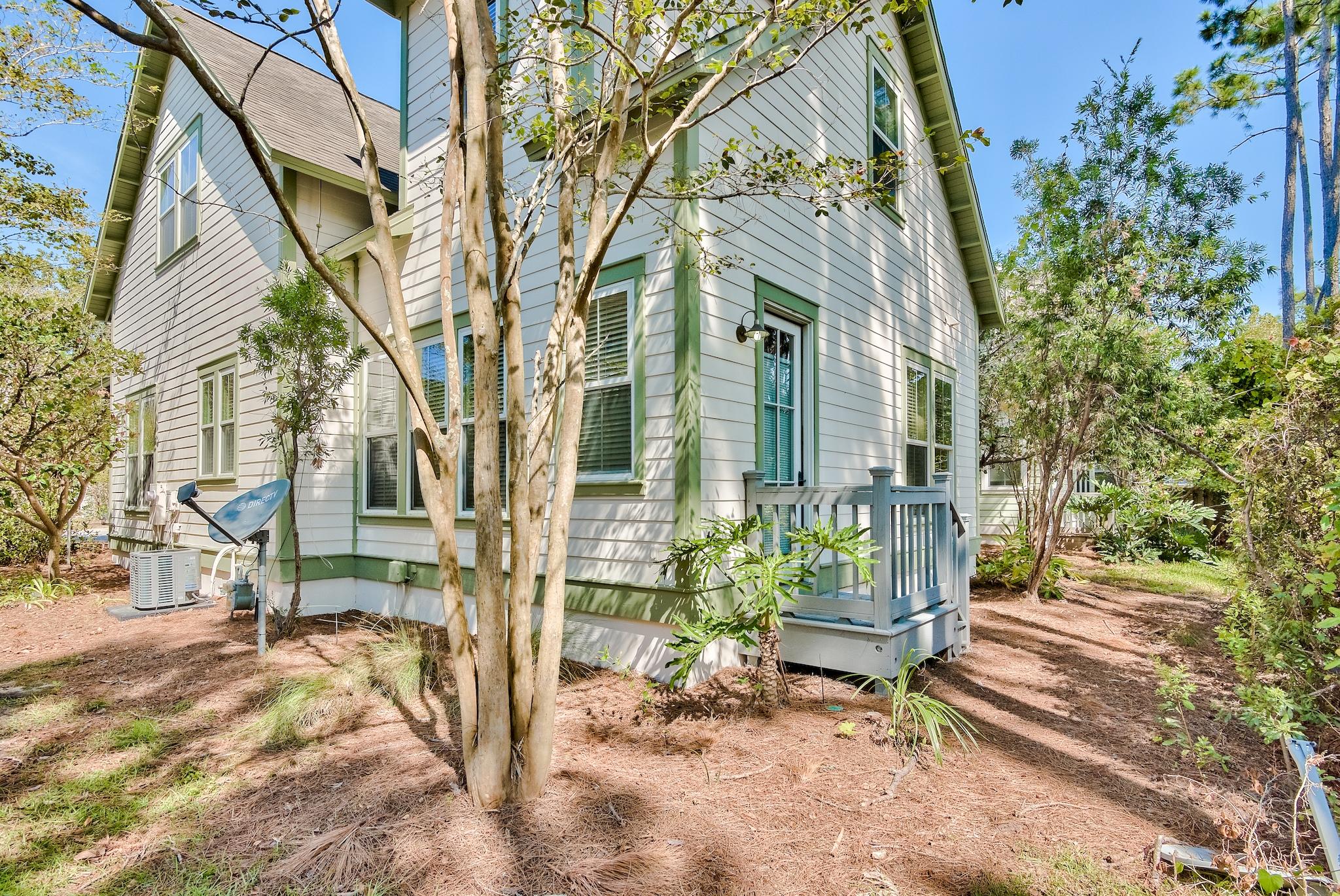 HARRISON'S WALK - Residential
