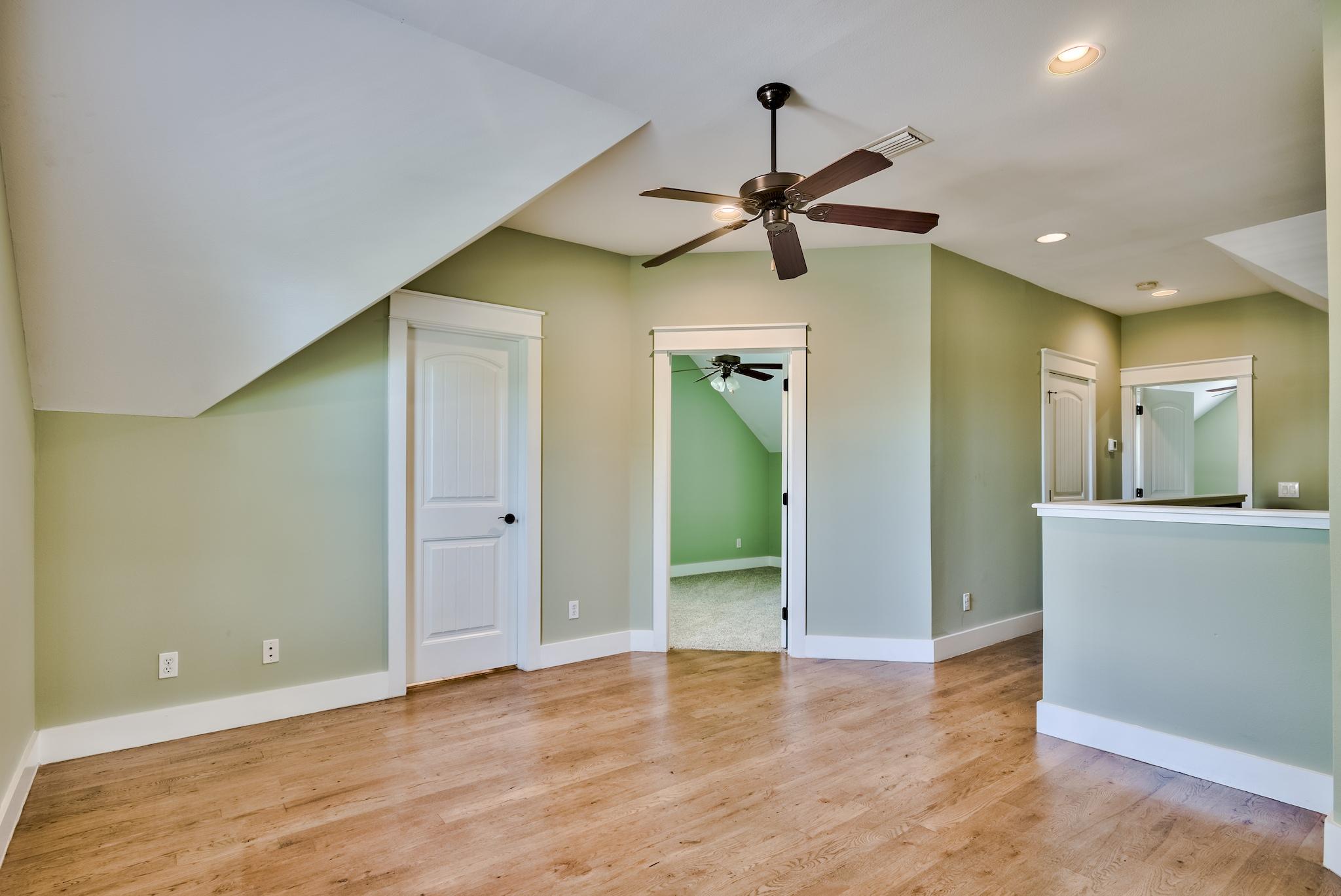 HARRISON'S WALK - Residential