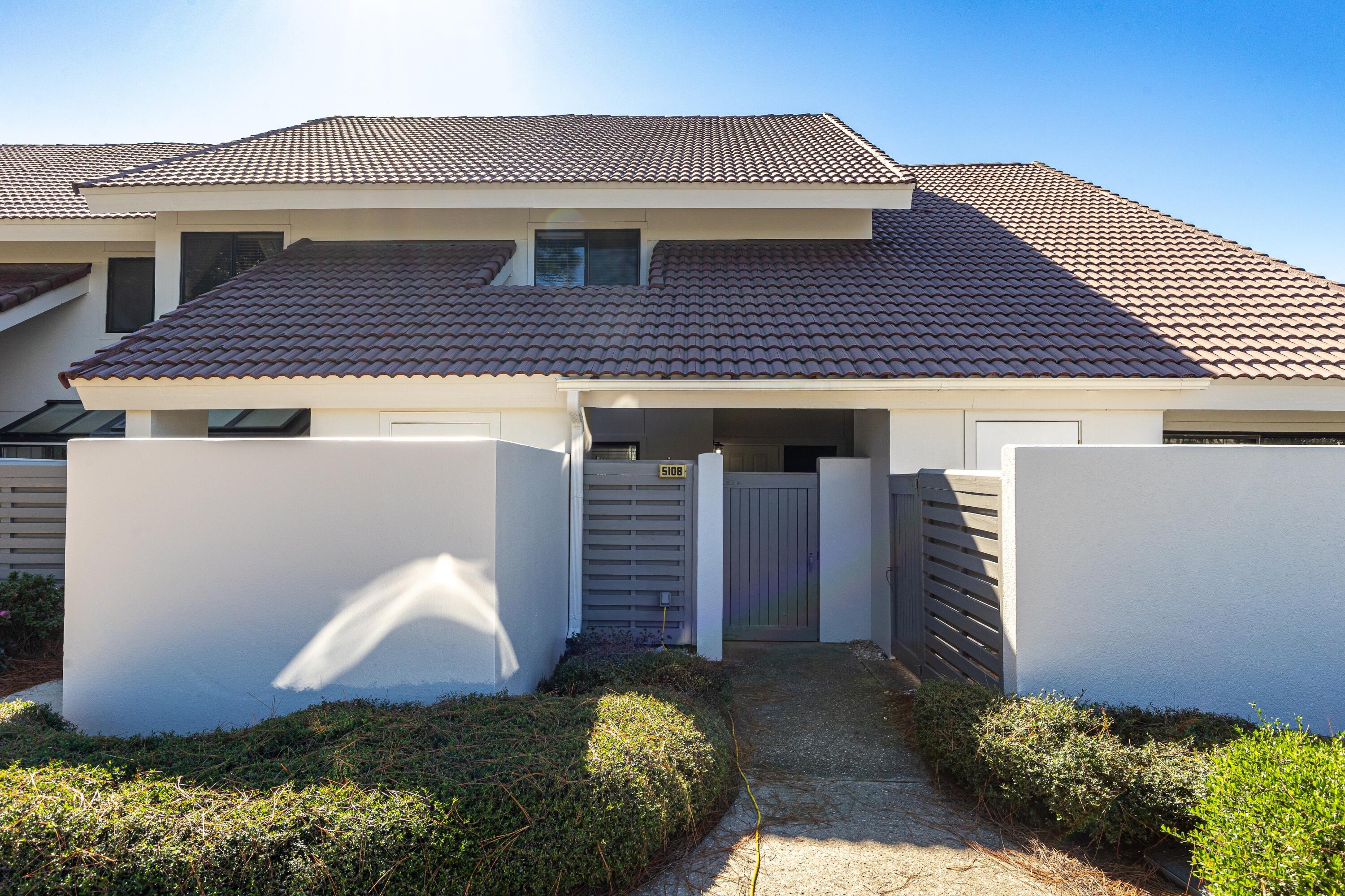 Beachwalk Villas - Residential