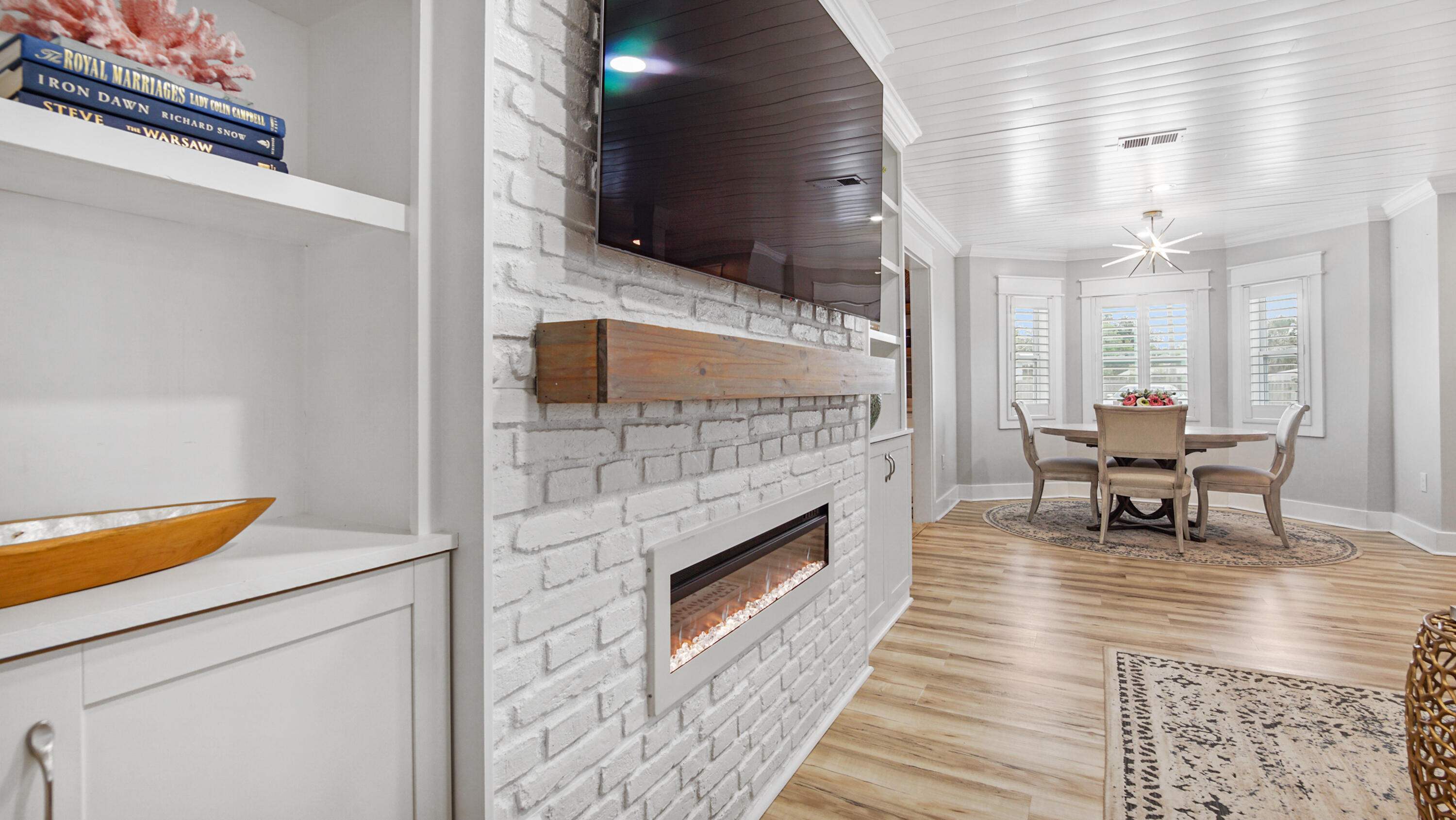 BAYVIEW HEIGHTS - Residential