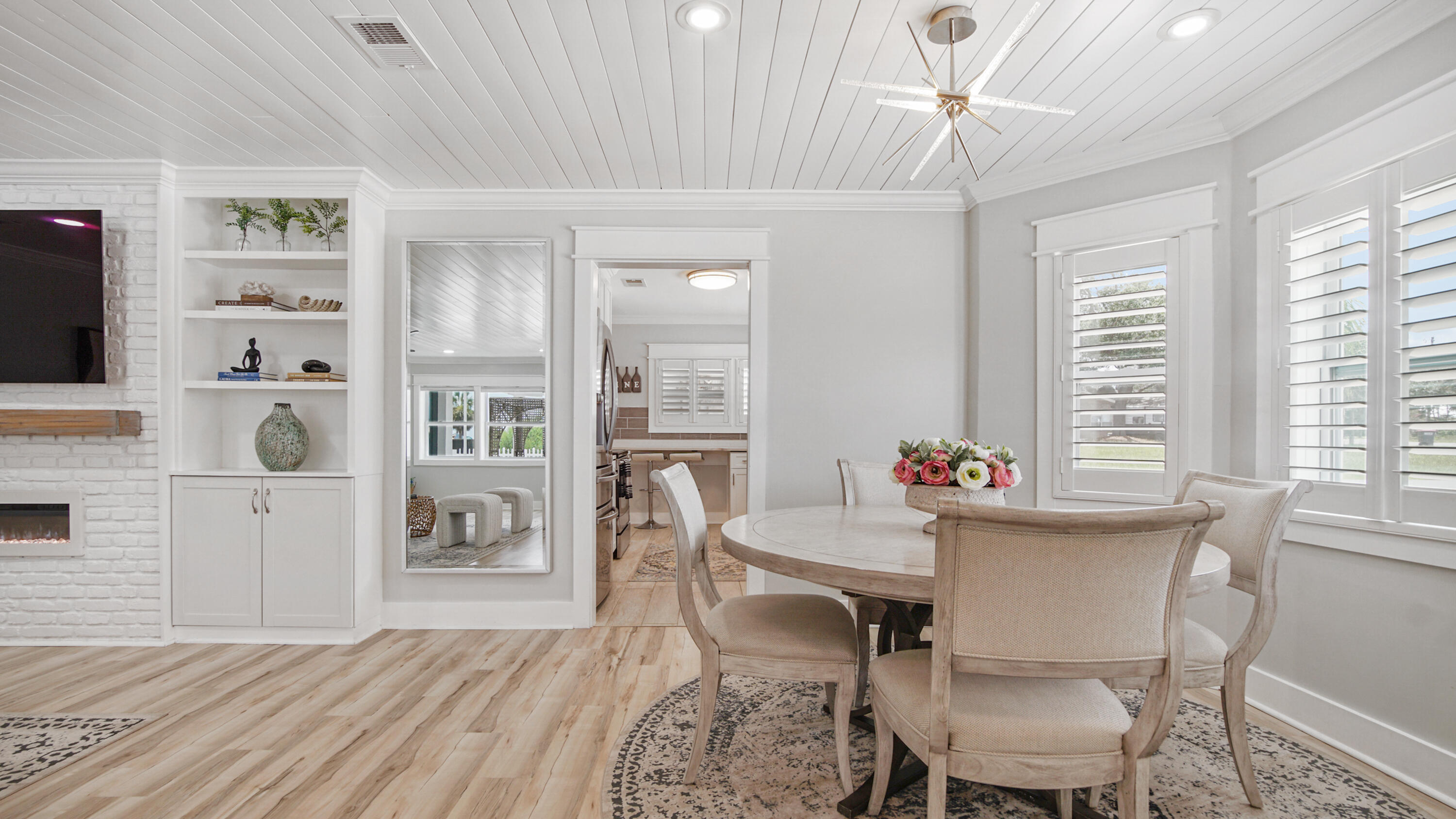 BAYVIEW HEIGHTS - Residential