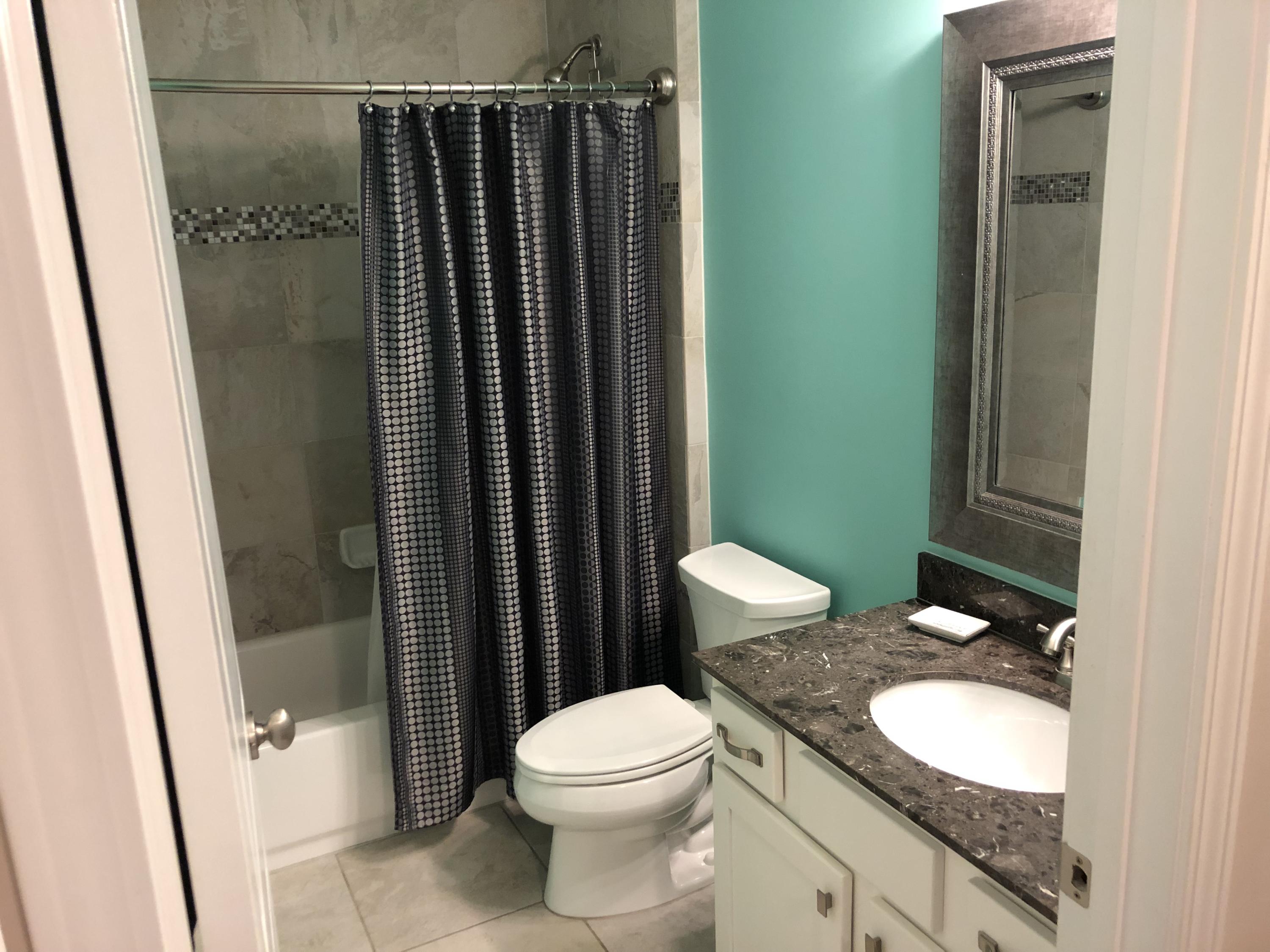 Manor Del Rio - Residential