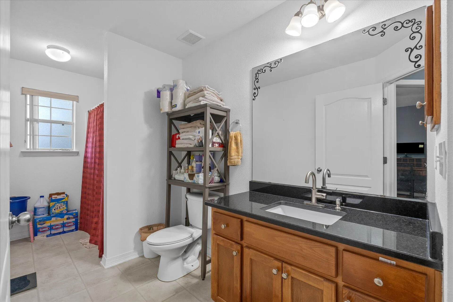 Navarre, Florida 32566, United States, 5 Bedrooms Bedrooms, ,3 BathroomsBathrooms,Residential,Active,46925