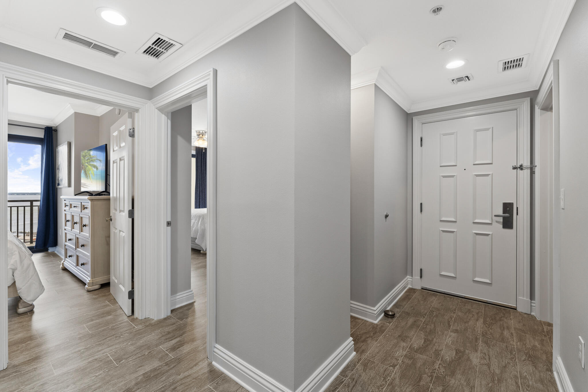 EMERALD GRANDE - Residential