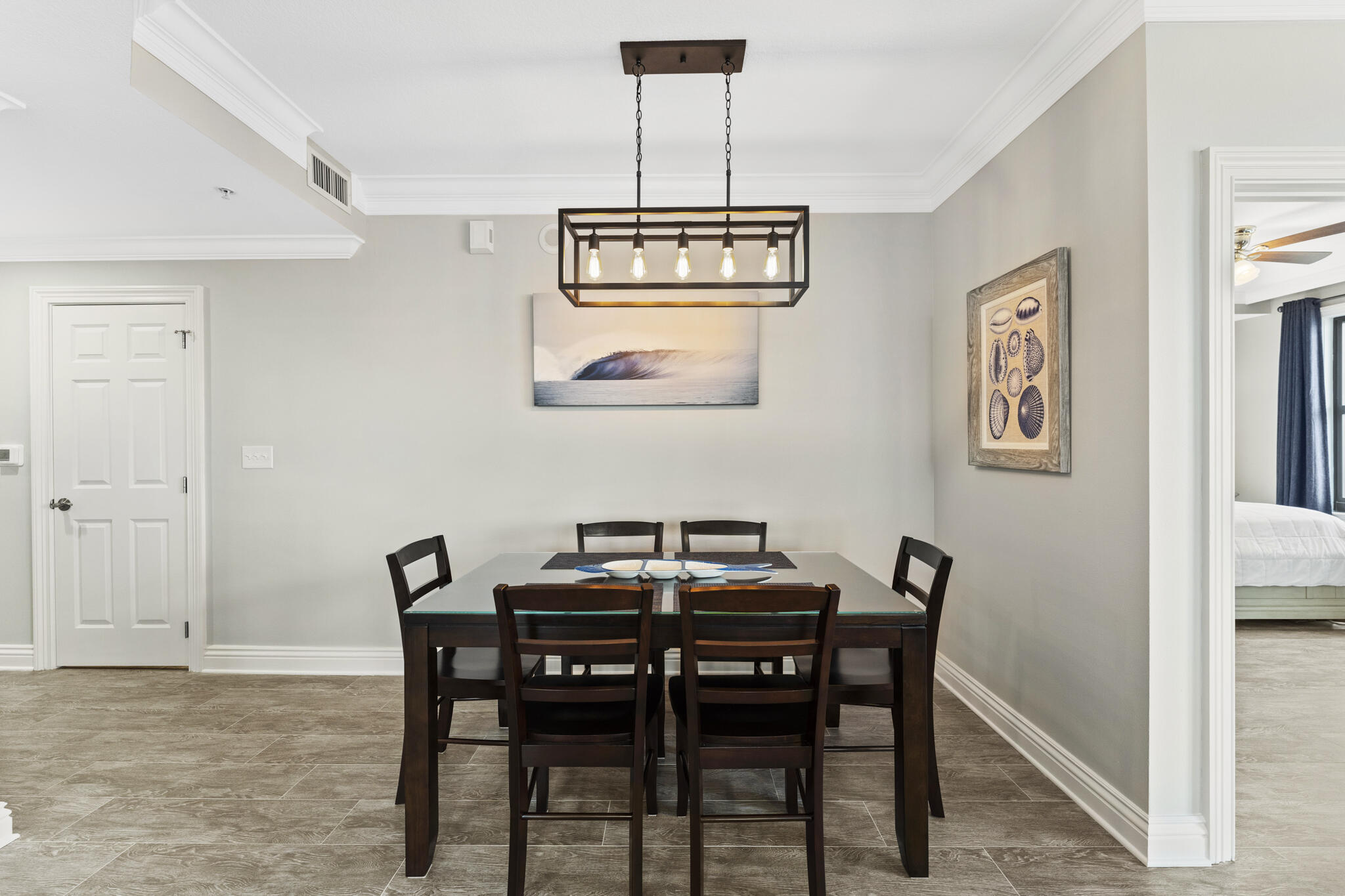EMERALD GRANDE - Residential