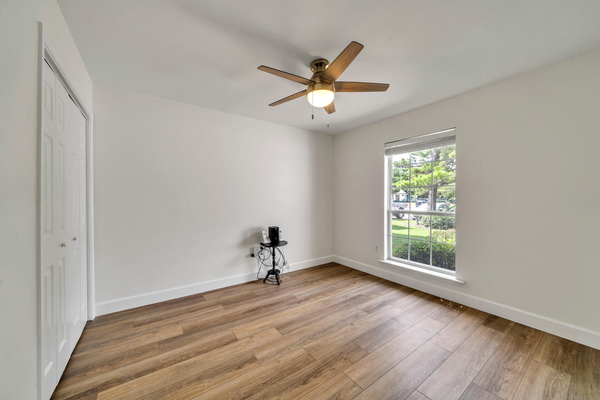 ESCADA - Residential