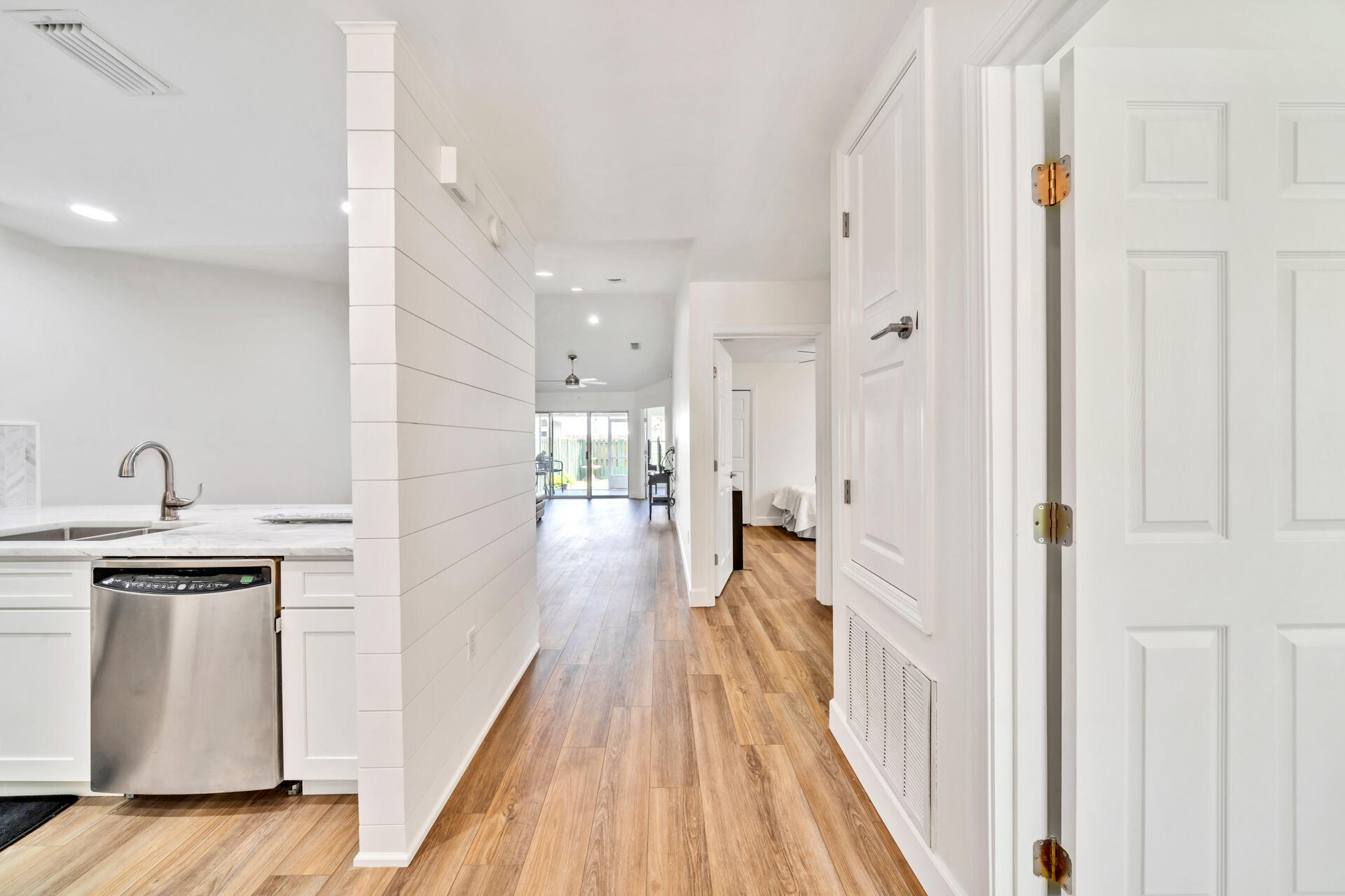 ESCADA - Residential