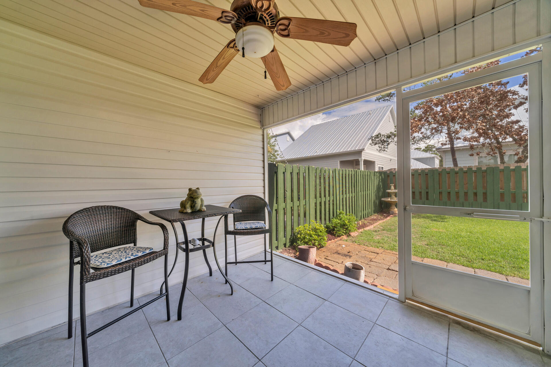 ESCADA - Residential