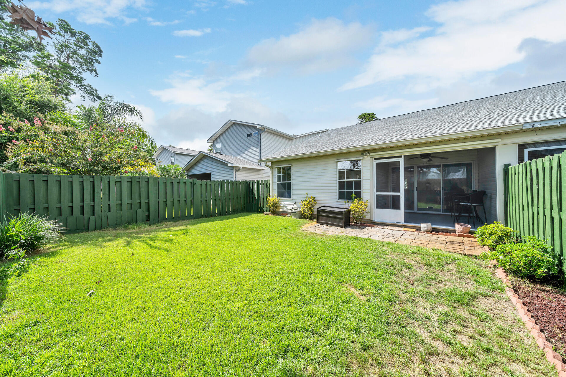 ESCADA - Residential