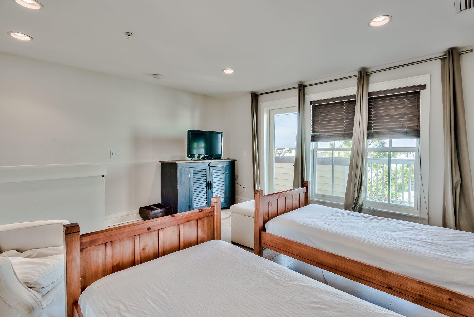 ROSEMARY BEACH - Residential