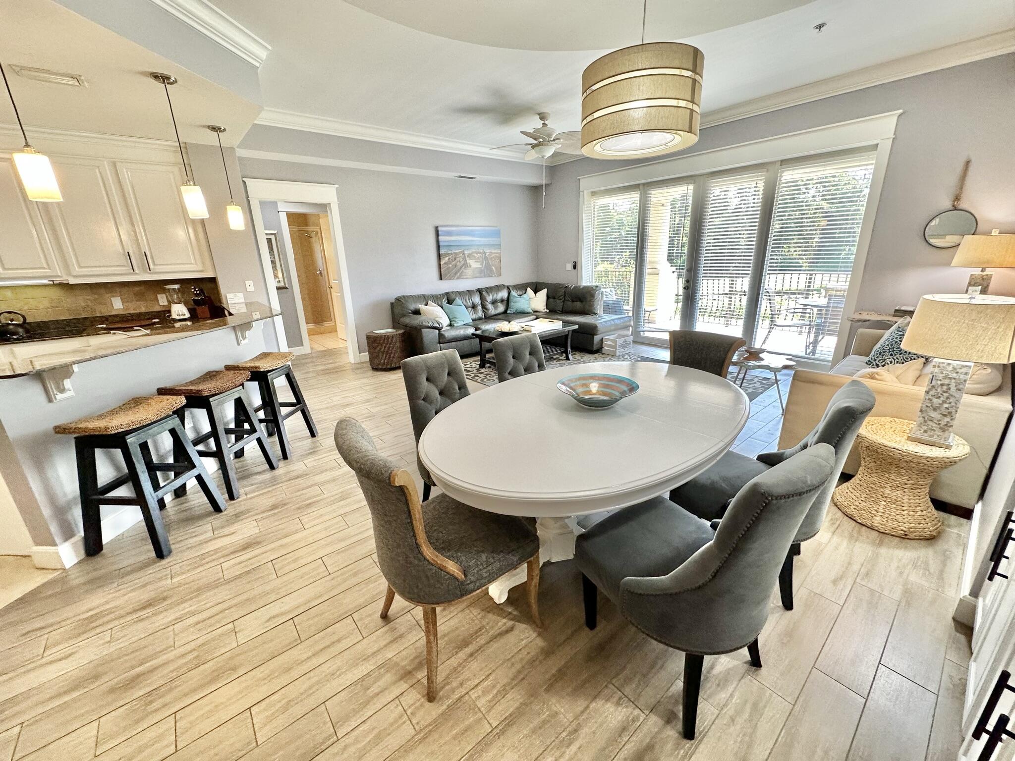 PINE RIDGE VILLAS - Residential