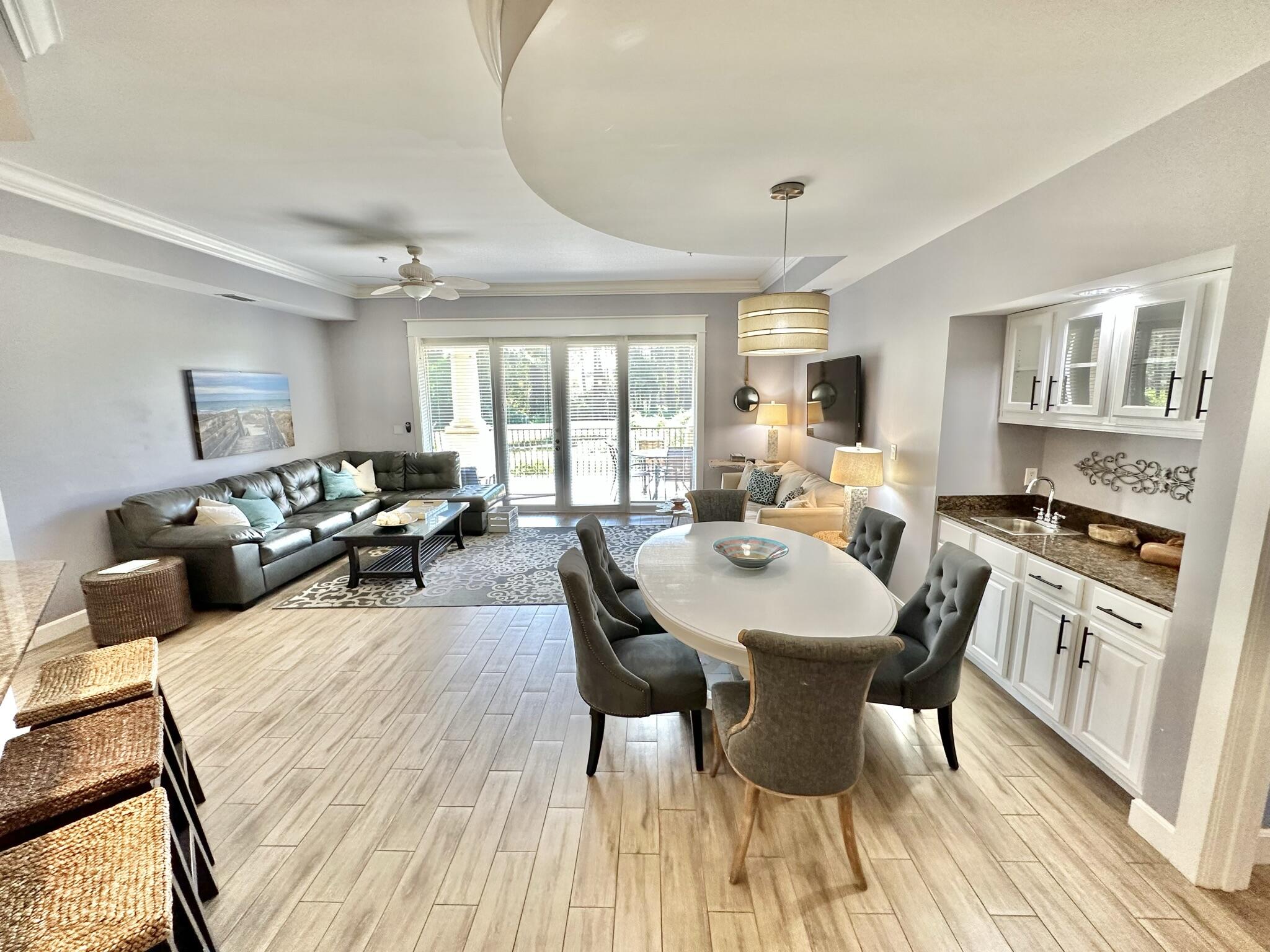 PINE RIDGE VILLAS - Residential