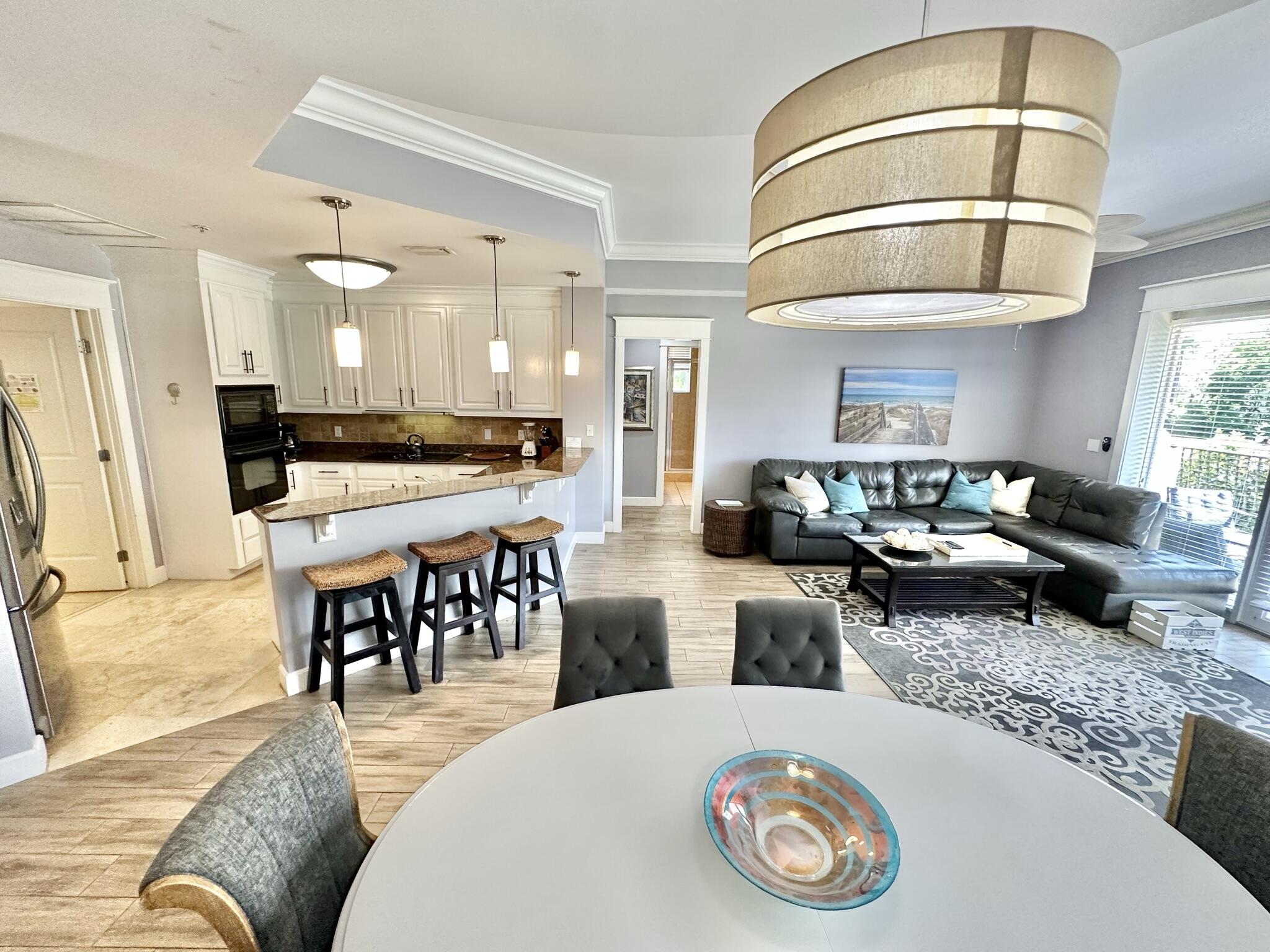 PINE RIDGE VILLAS - Residential