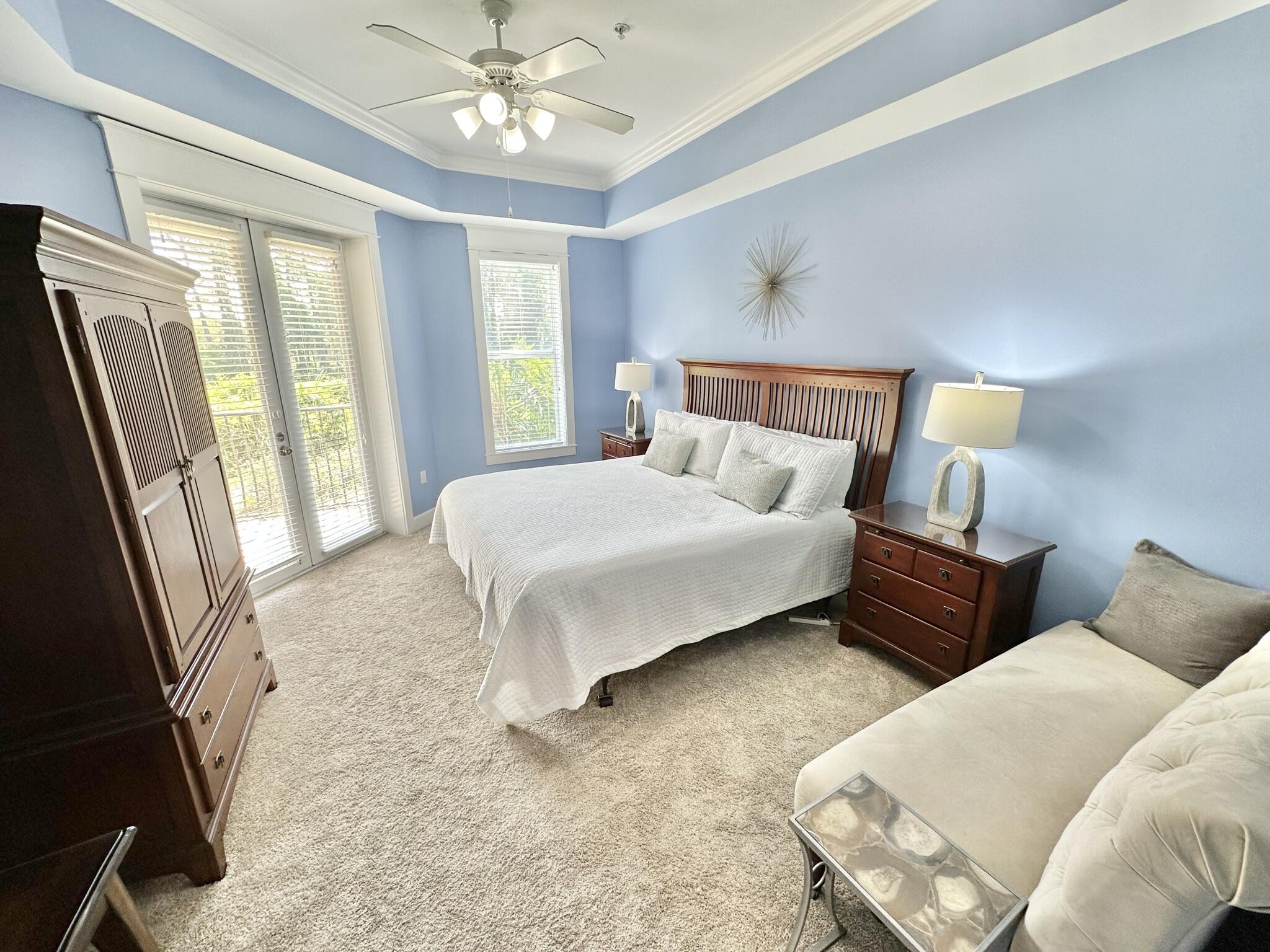 PINE RIDGE VILLAS - Residential