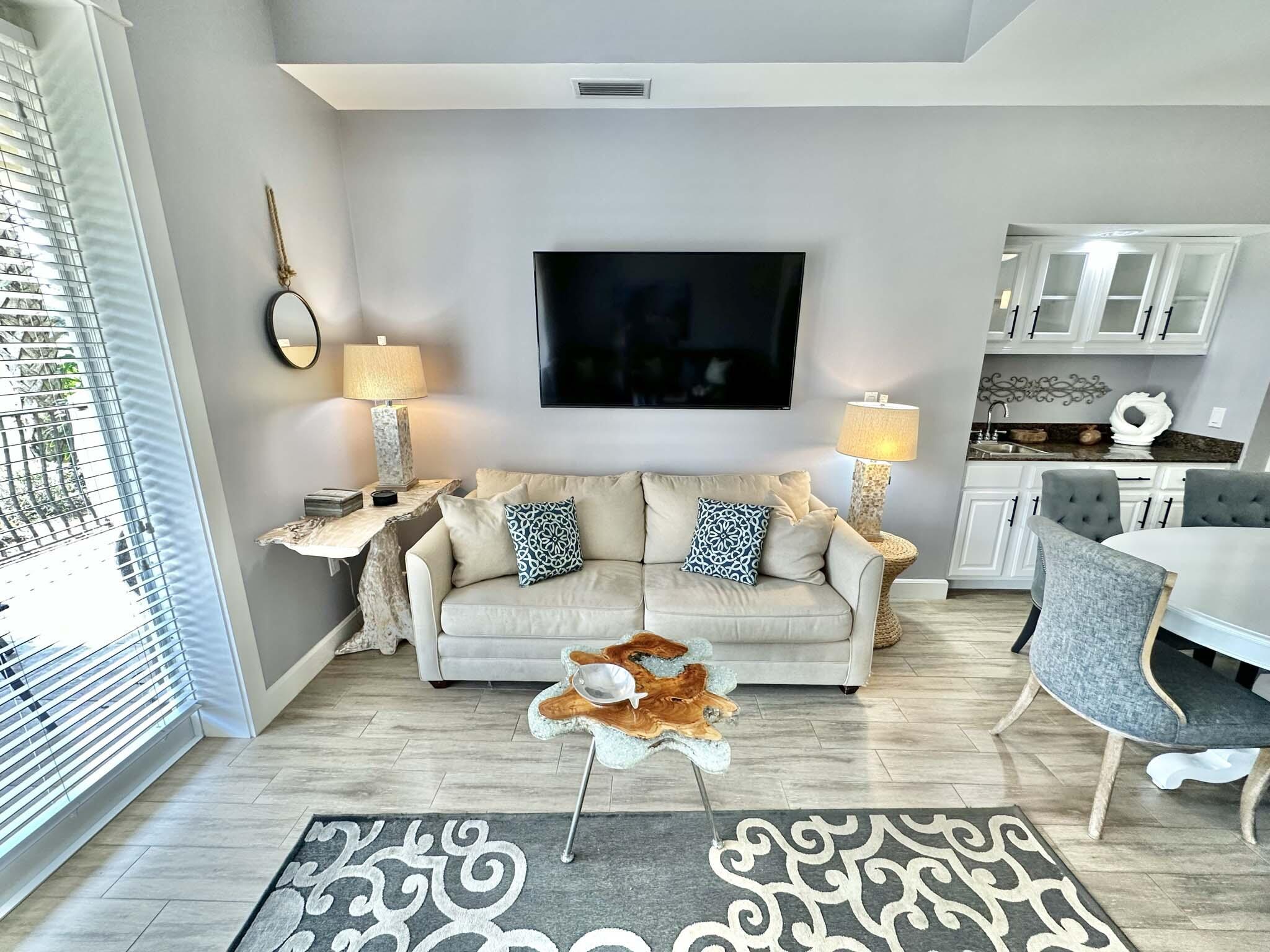 PINE RIDGE VILLAS - Residential