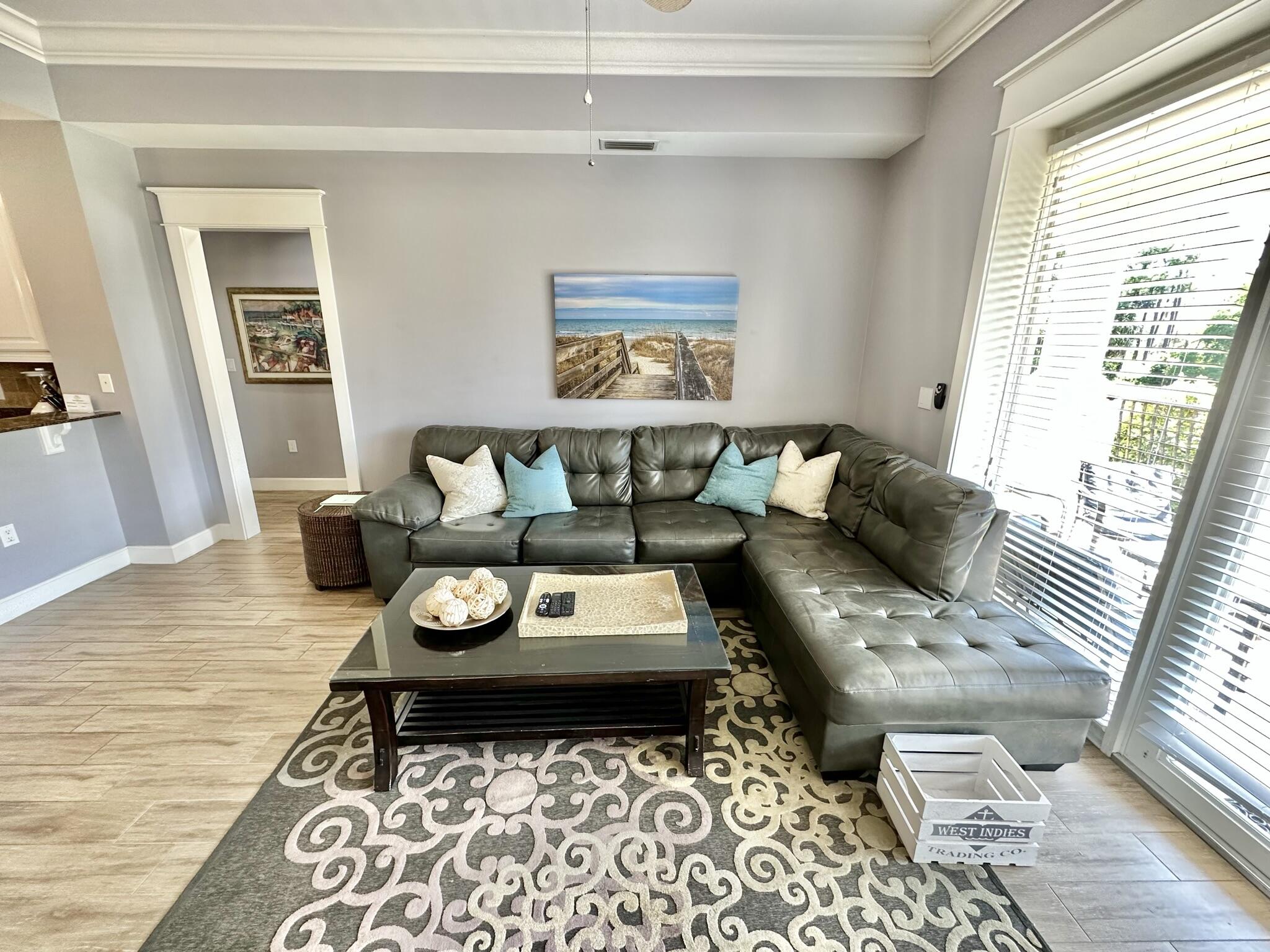 PINE RIDGE VILLAS - Residential