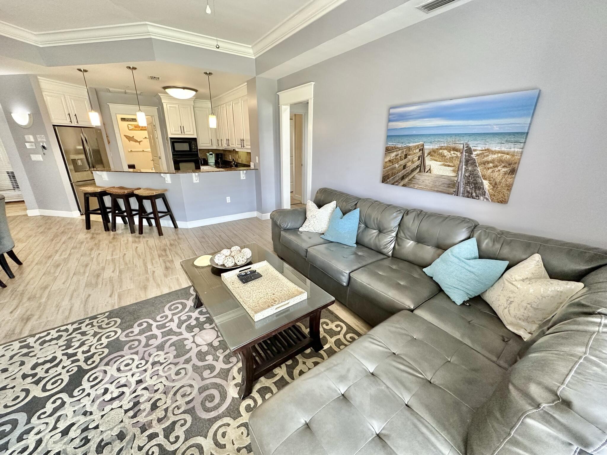 PINE RIDGE VILLAS - Residential