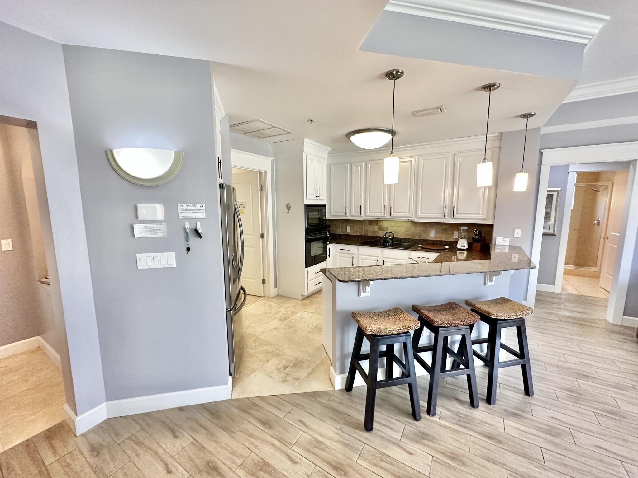 PINE RIDGE VILLAS - Residential