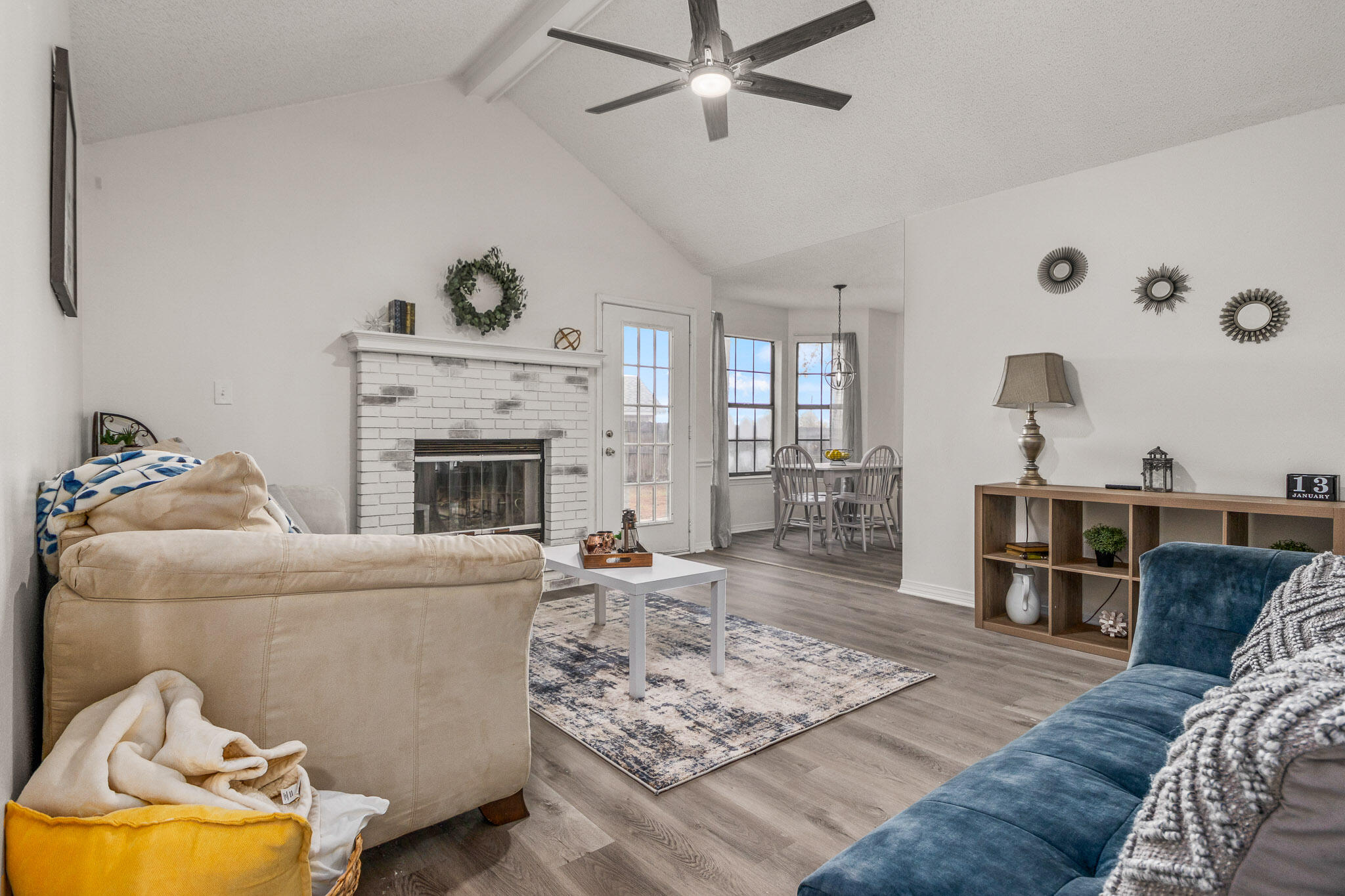 COUNTRYVIEW ESTATES 2ND ADDN - Residential