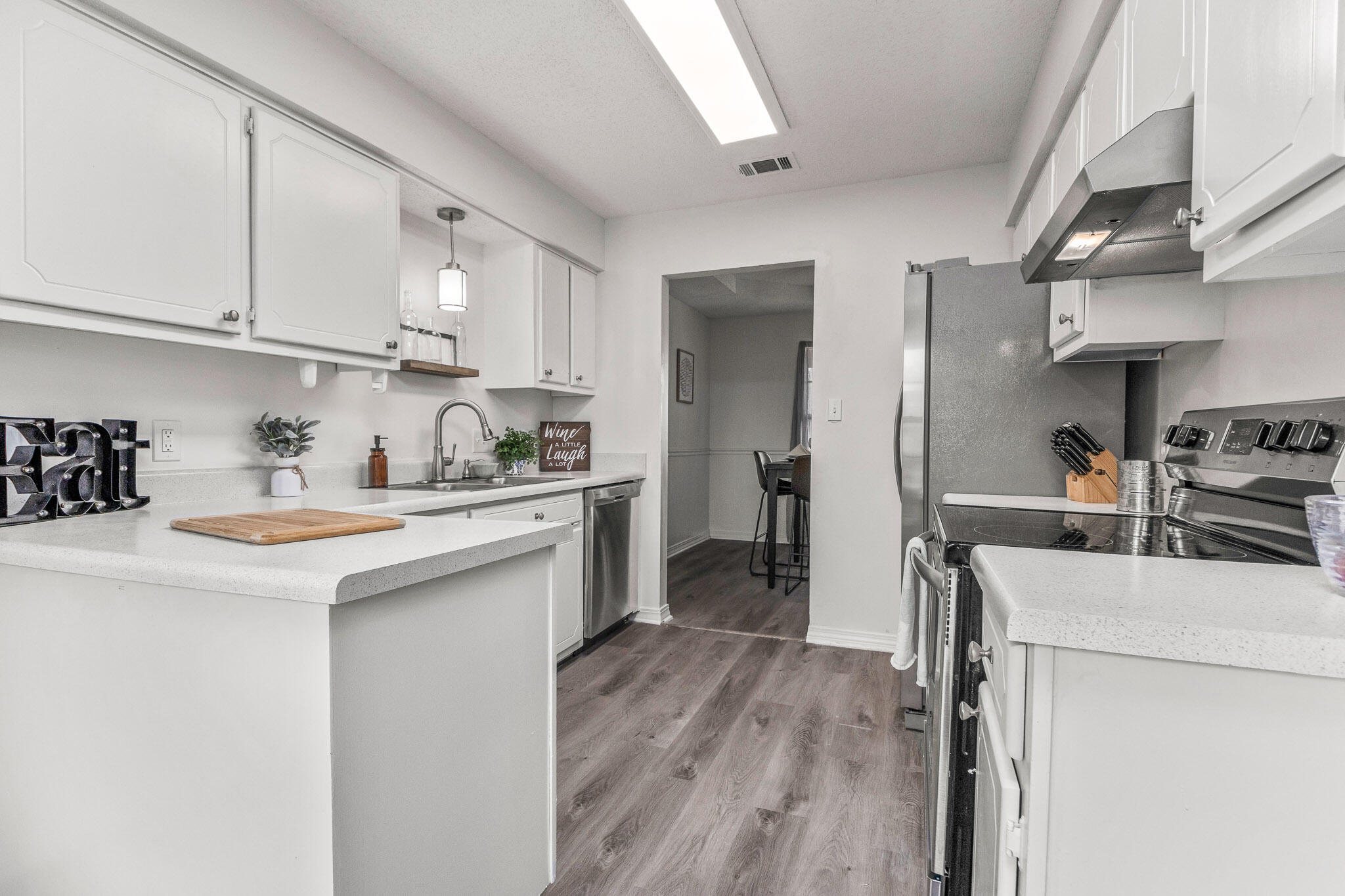 COUNTRYVIEW ESTATES 2ND ADDN - Residential