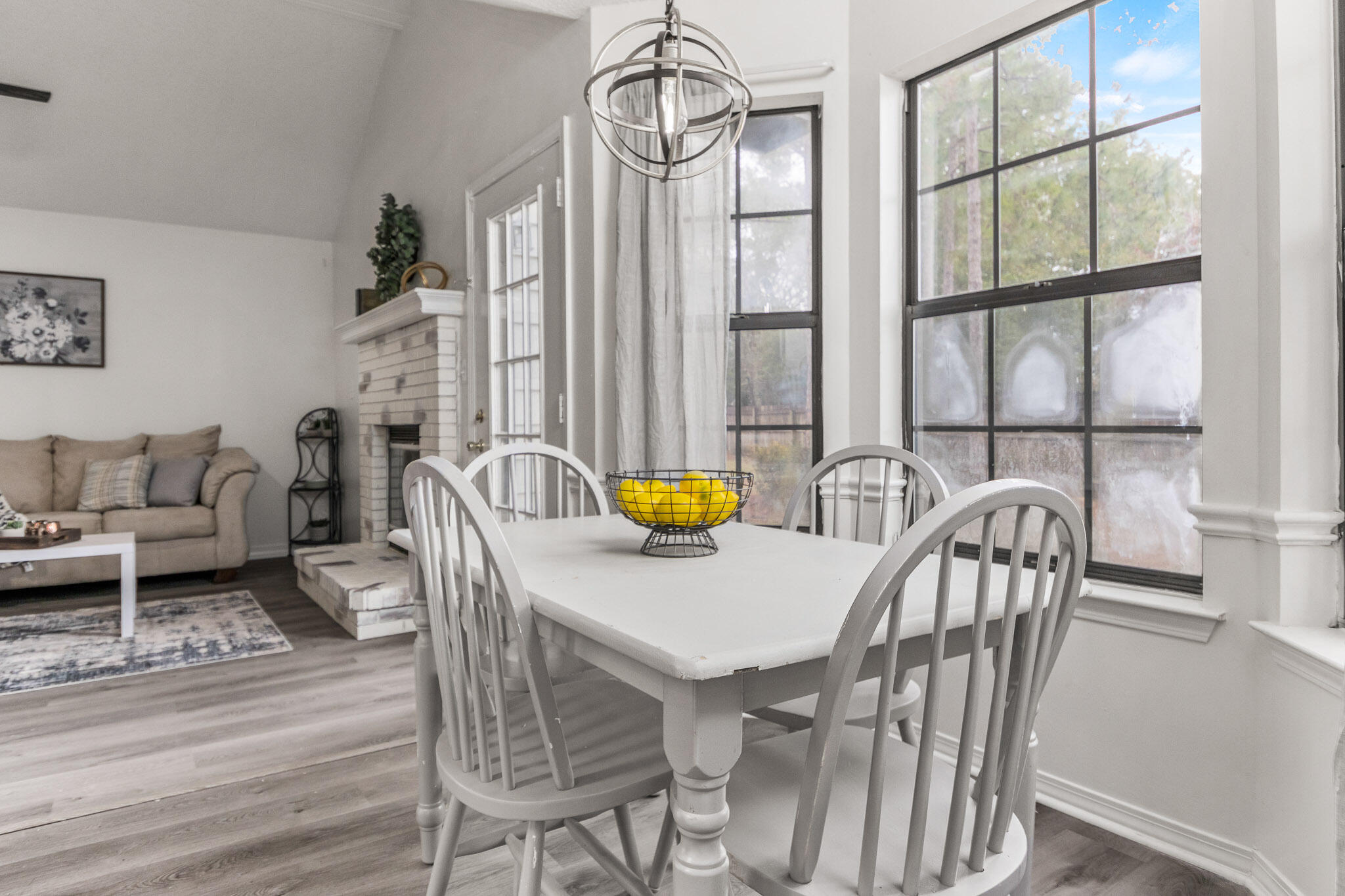 COUNTRYVIEW ESTATES 2ND ADDN - Residential