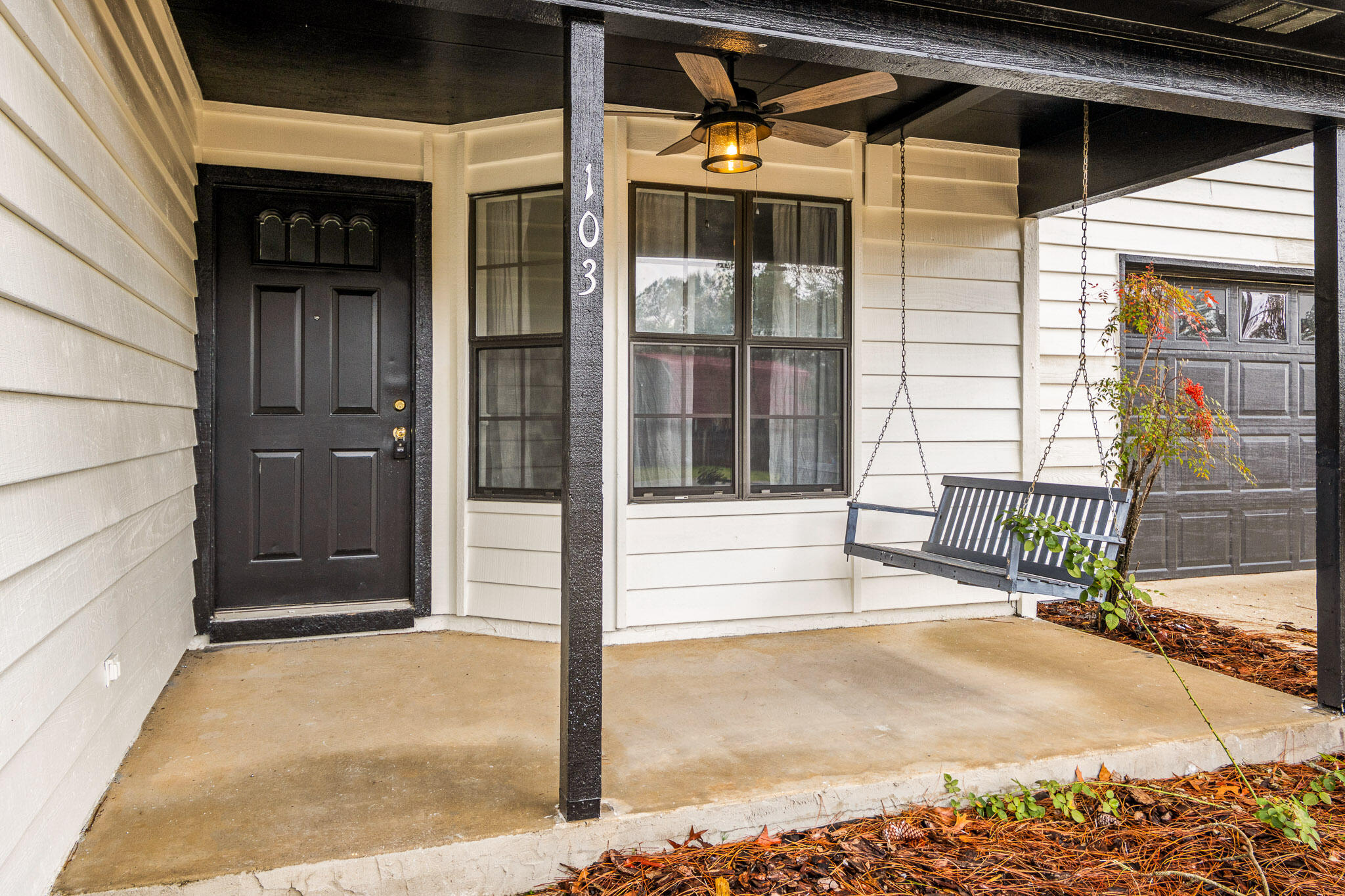 COUNTRYVIEW ESTATES 2ND ADDN - Residential