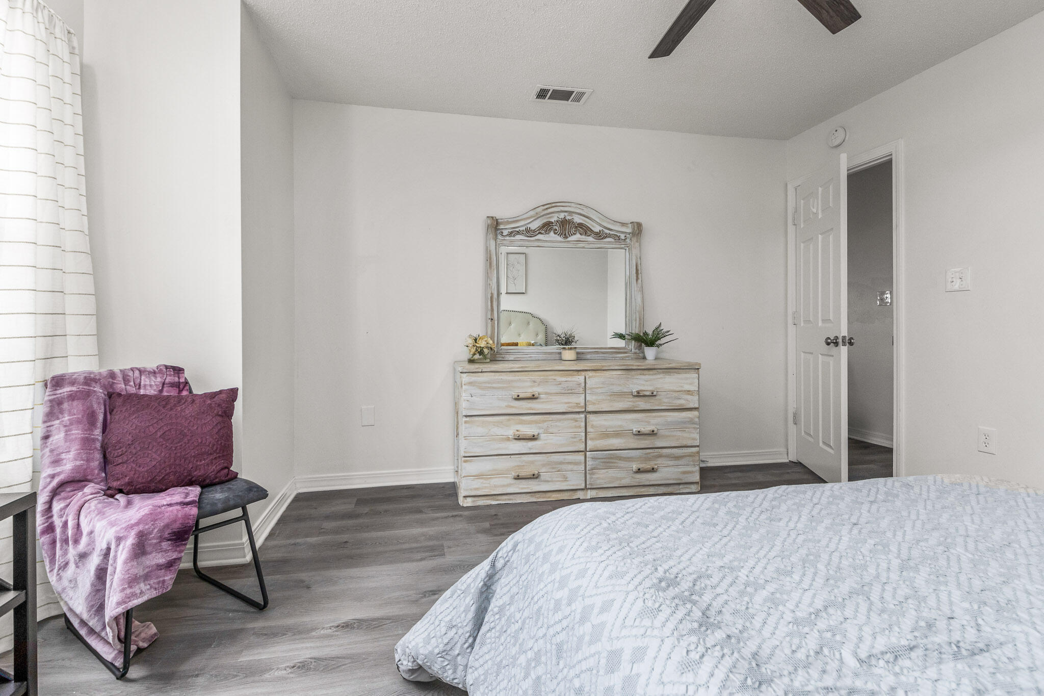 COUNTRYVIEW ESTATES 2ND ADDN - Residential