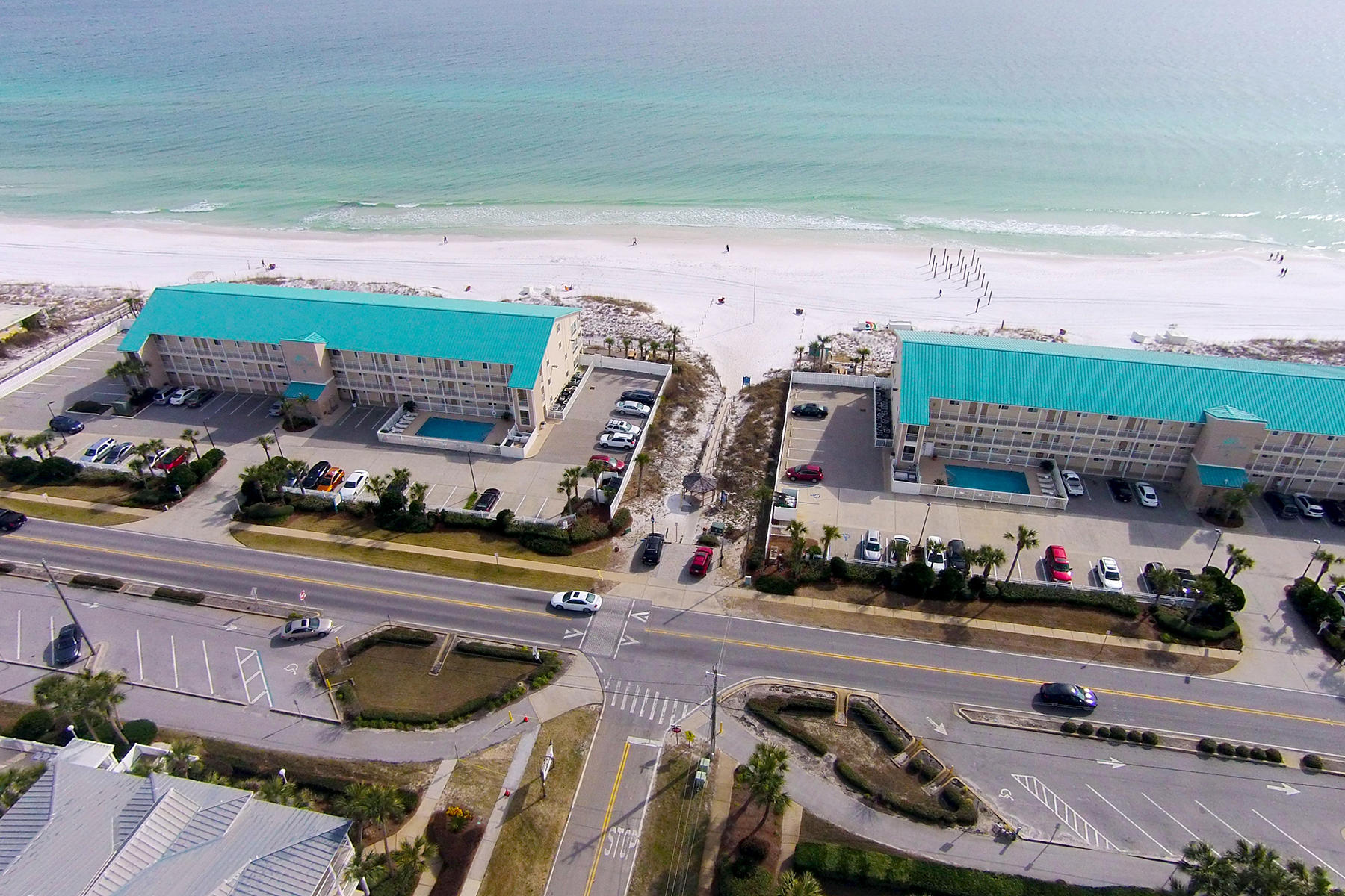 CRYSTAL BEACH - Residential