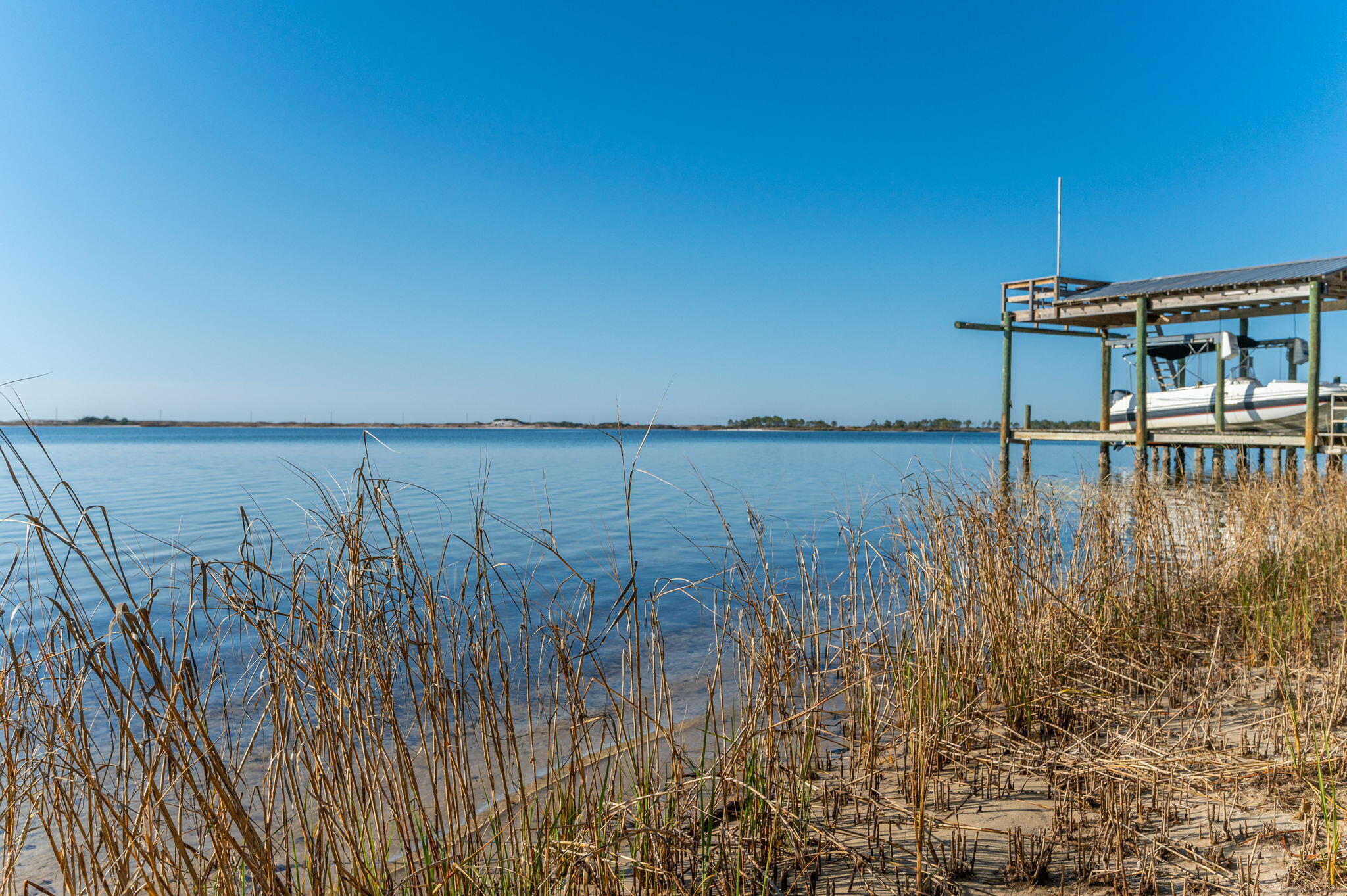 GULFVIEW S/D TO MARY ESTHER - Residential