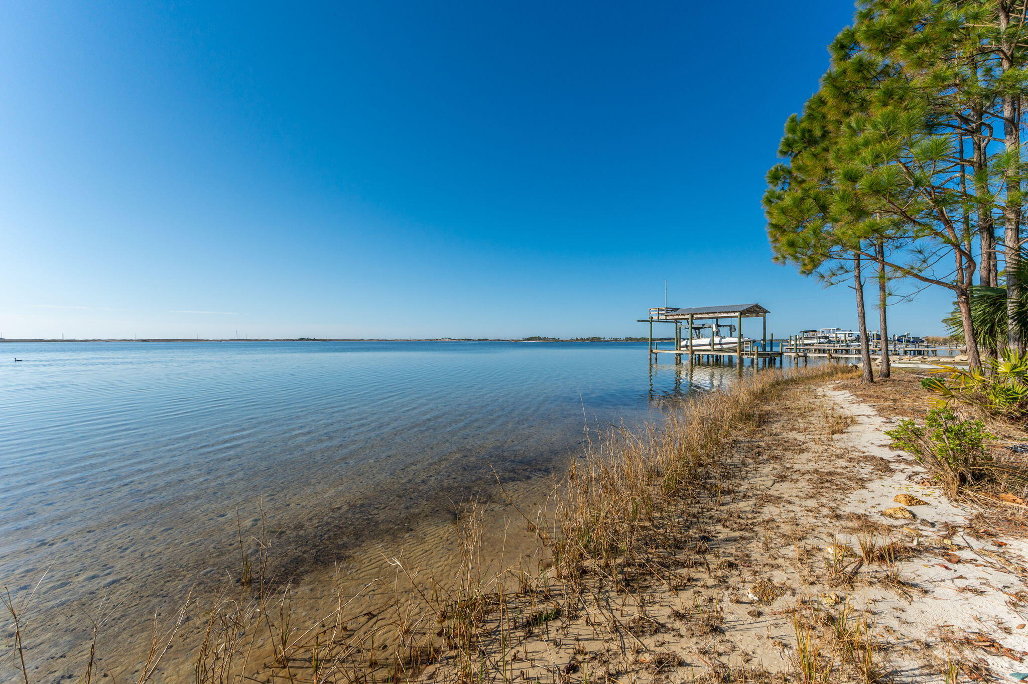 GULFVIEW S/D TO MARY ESTHER - Residential