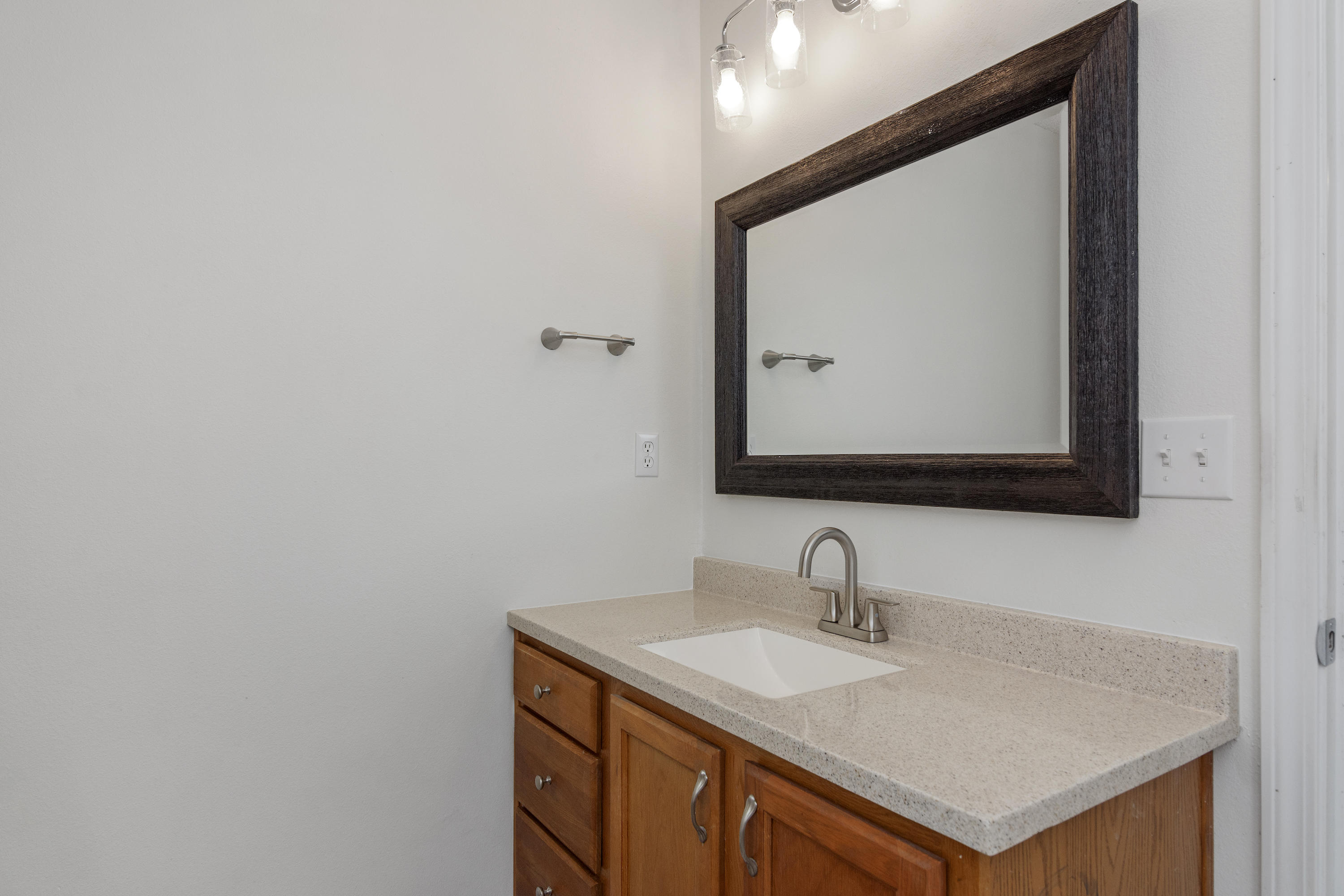 THE PINES - Residential