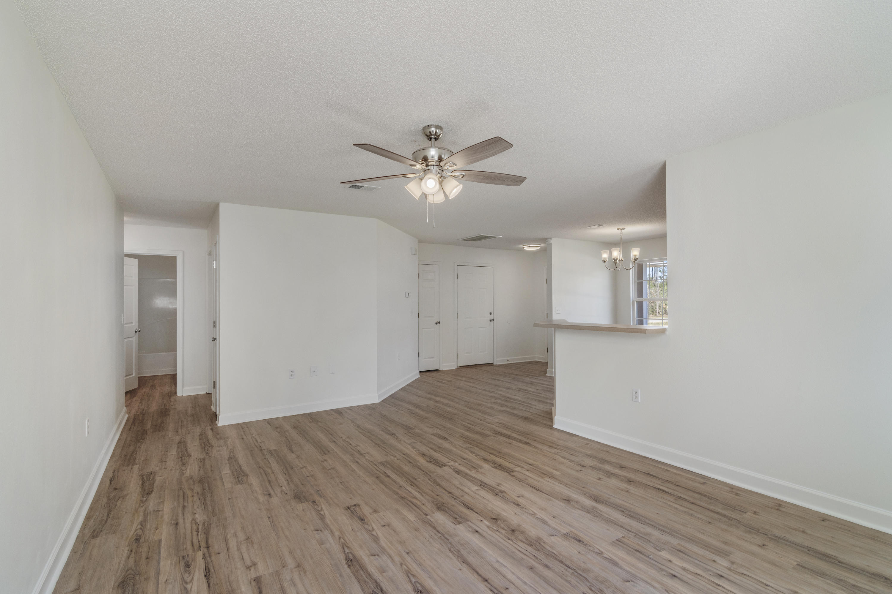 THE PINES - Residential