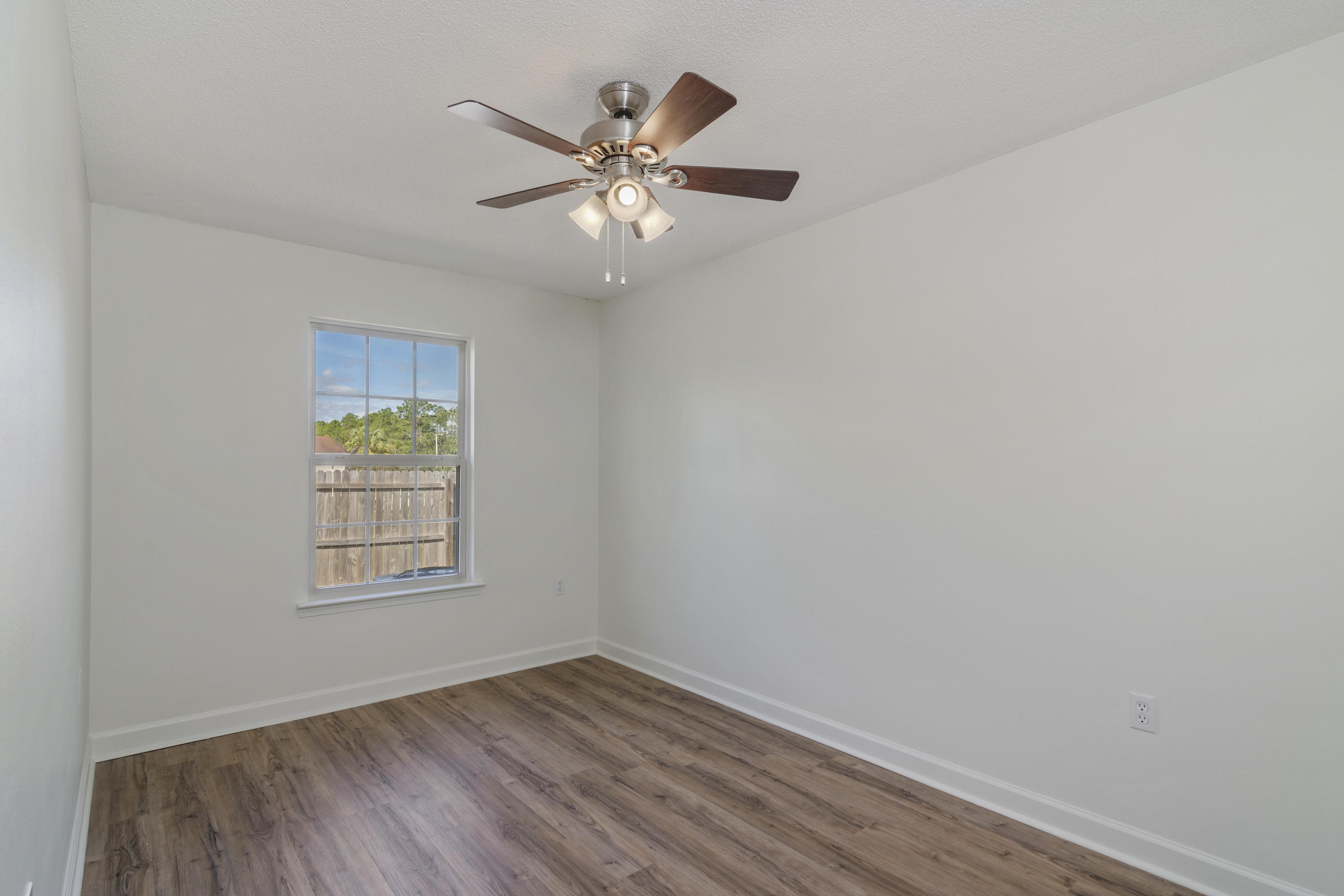 THE PINES - Residential