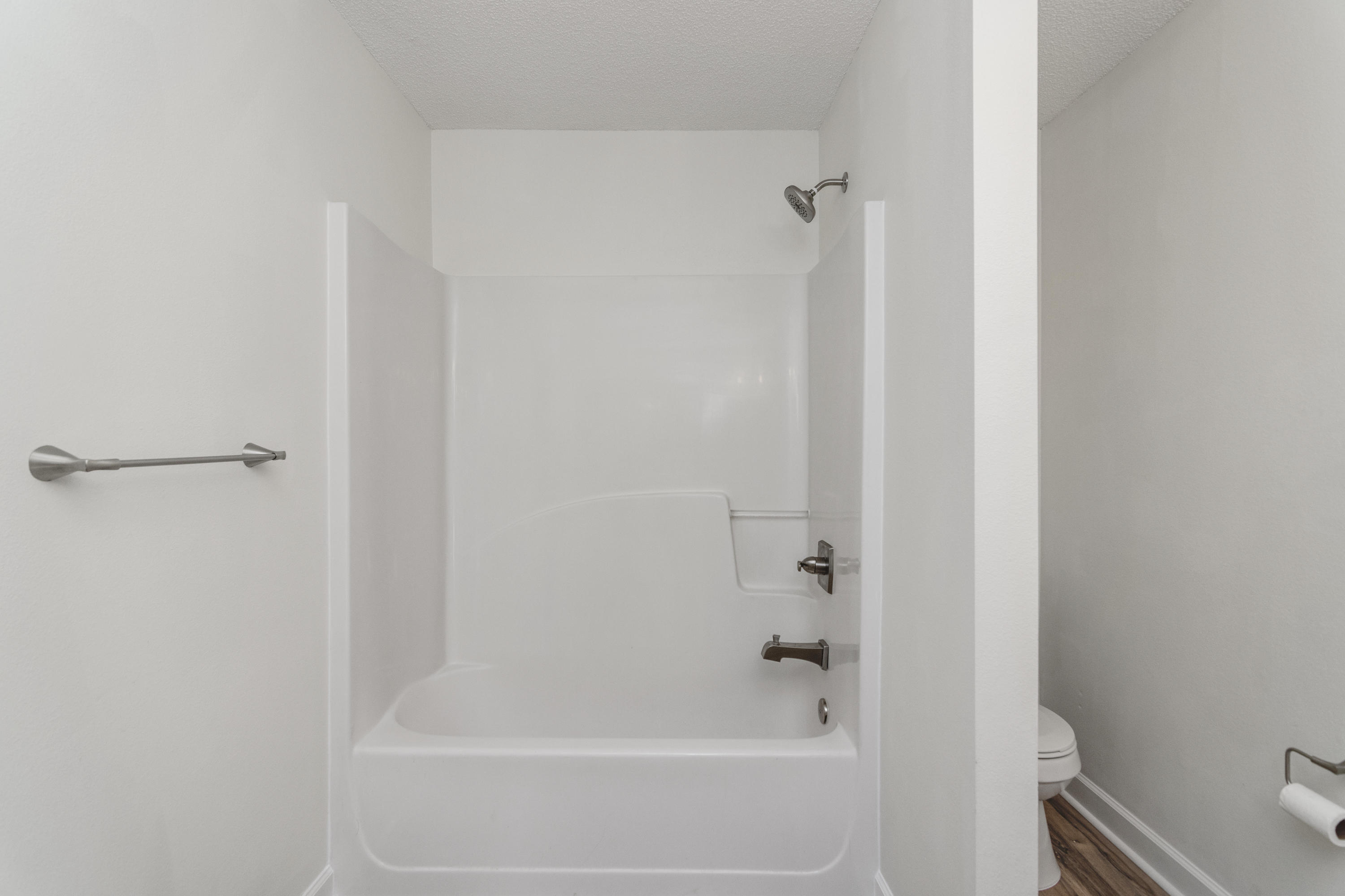 THE PINES - Residential