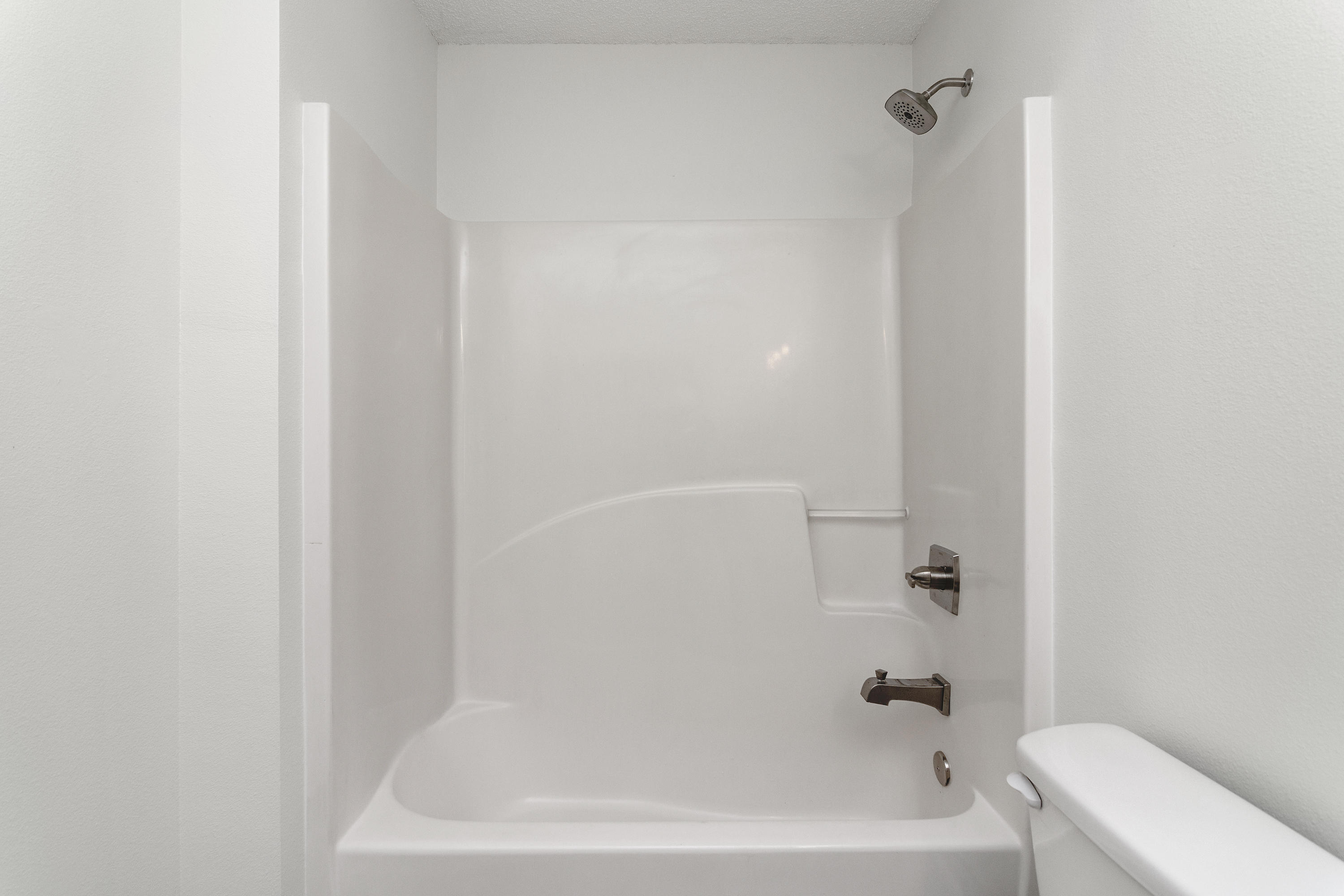 THE PINES - Residential