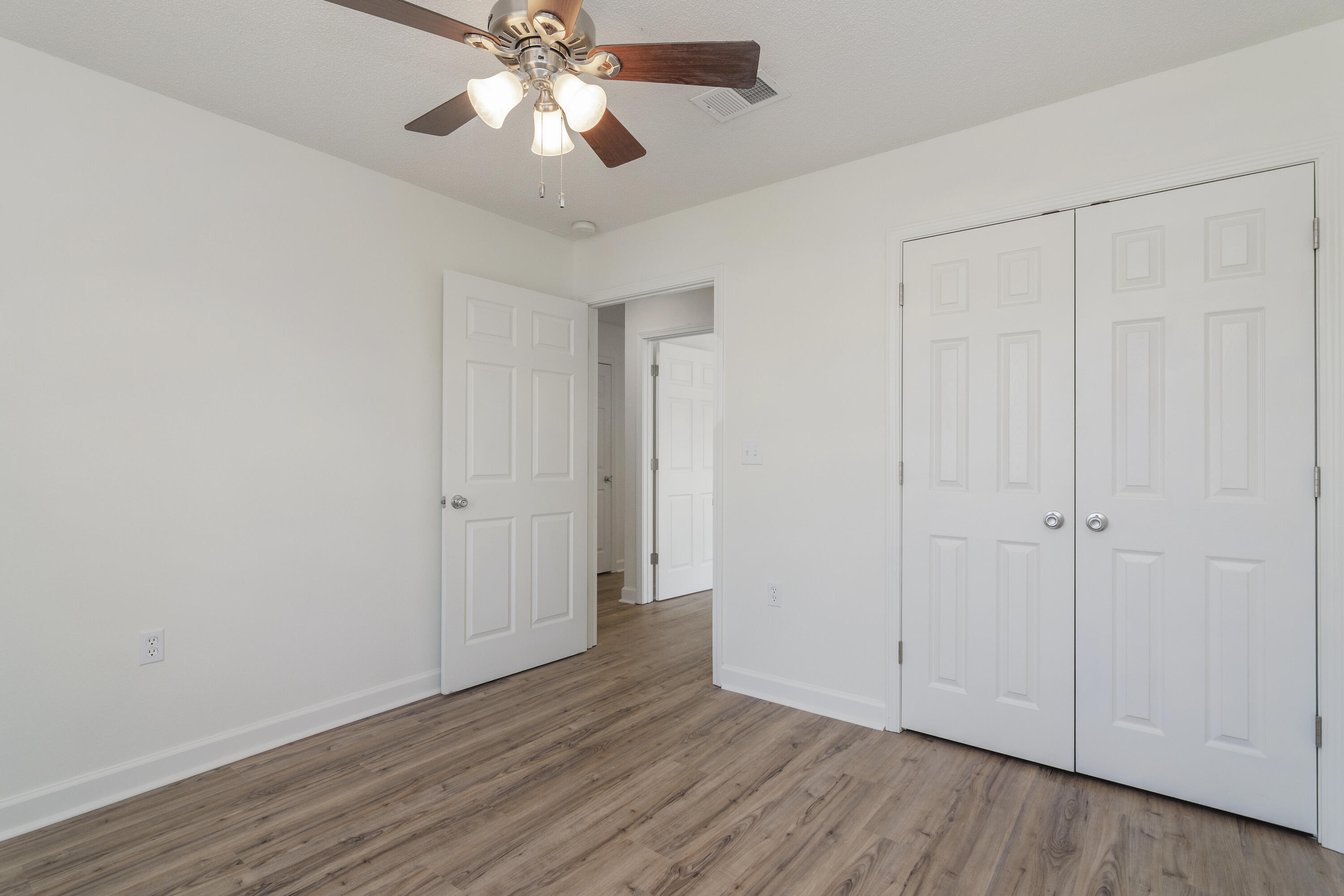 THE PINES - Residential