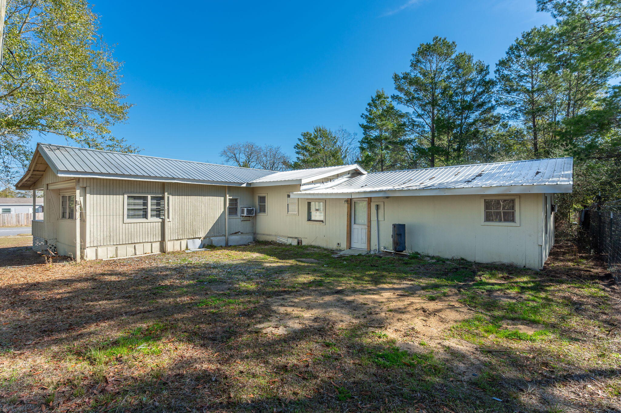 LOT 5 BLK 14 OAKWOOD HILLS UNIT I - Residential Lease