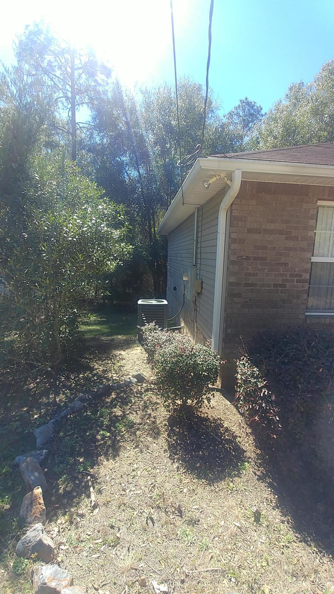 MCLAUGHLIN & HARRIS - Residential