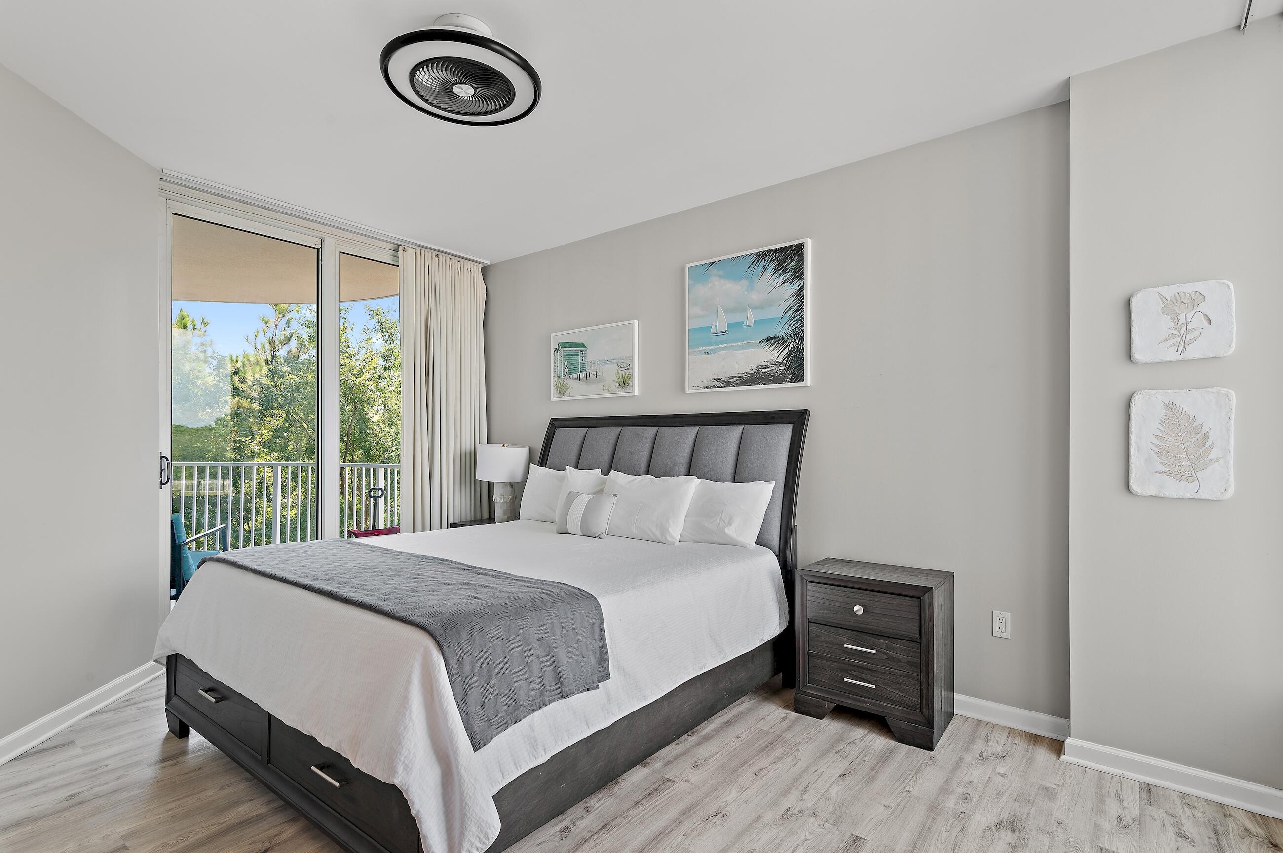 THE PALMS OF DESTIN - Residential